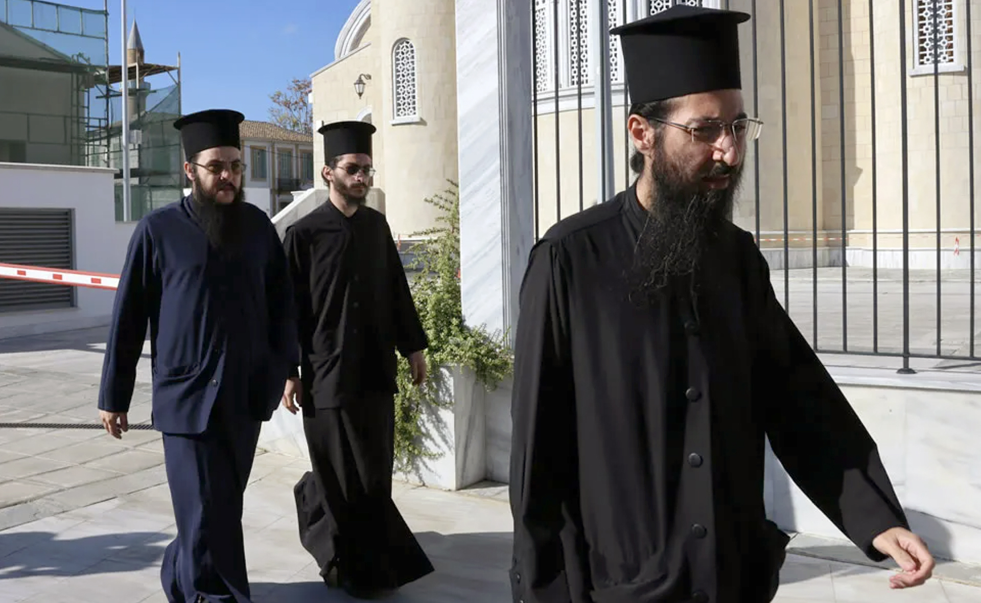 Y&pi;ό&theta;&epsilon;&sigma;&eta; &Mu;. &Alpha;&beta;&beta;&alpha;&kappa;&omicron;ύ&mu; - H &upsilon;&pi;&epsilon;&rho;ά&sigma;&pi;&iota;&sigma;&eta; &alpha;&mu;&phi;&iota;&sigma;&beta;&eta;&tau;&epsilon;ί &tau;&eta; &nu;&omicron;&mu;&iota;&mu;ό&tau;&eta;&tau;&alpha; &tau;&epsilon;&kappa;&mu;&eta;&rho;ί&omega;&nu;