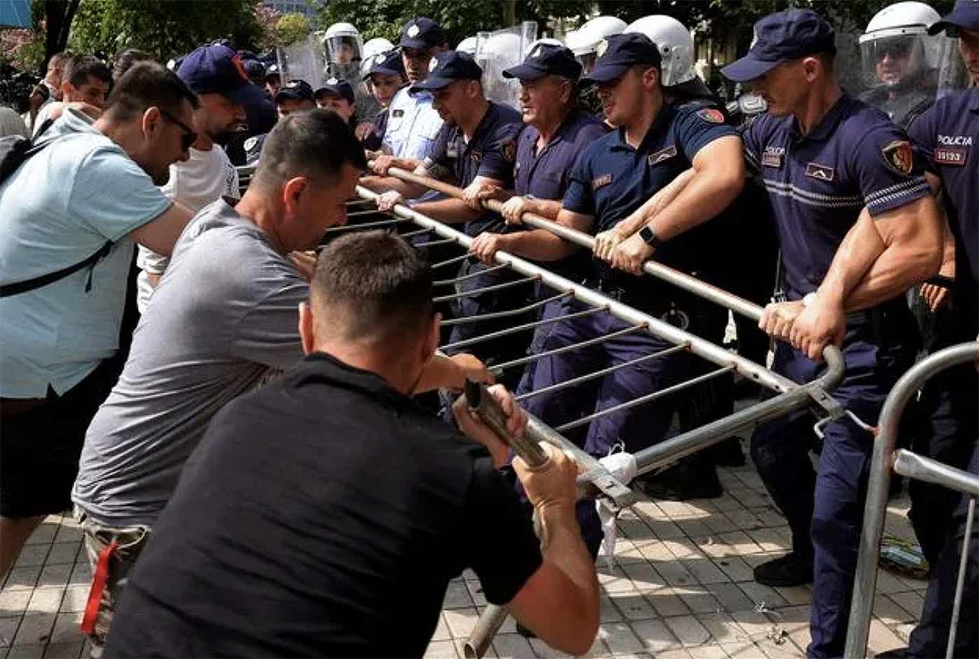 &Alpha;&lambda;&beta;&alpha;&nu;ί&alpha;: &Nu;έ&alpha; &epsilon;&pi;&epsilon;&iota;&sigma;ό&delta;&iota;&alpha; &sigma;&tau;&iota;&sigmaf; &delta;&iota;&alpha;&delta;&eta;&lambda;ώ&sigma;&epsilon;&iota;&sigmaf; &gamma;&iota;&alpha; &tau;&omicron; έ&rho;&gamma;&omicron; &sigma;&tau;&omicron; &Zeta;&beta;έ&rho;&nu;&epsilon;&tau;&sigmaf;
