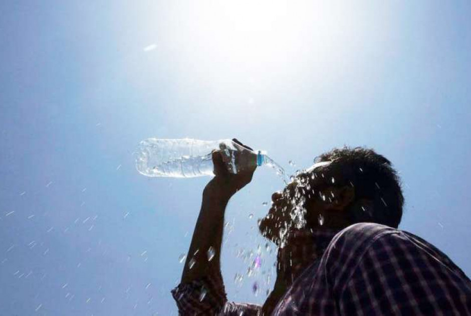 &Sigma;&tau;&omicron;&upsilon;&sigmaf; 40&deg;C &sigma;ή&mu;&epsilon;&rho;&alpha; &tau;&omicron; &epsilon;&sigma;&omega;&tau;&epsilon;&rho;&iota;&kappa;ό