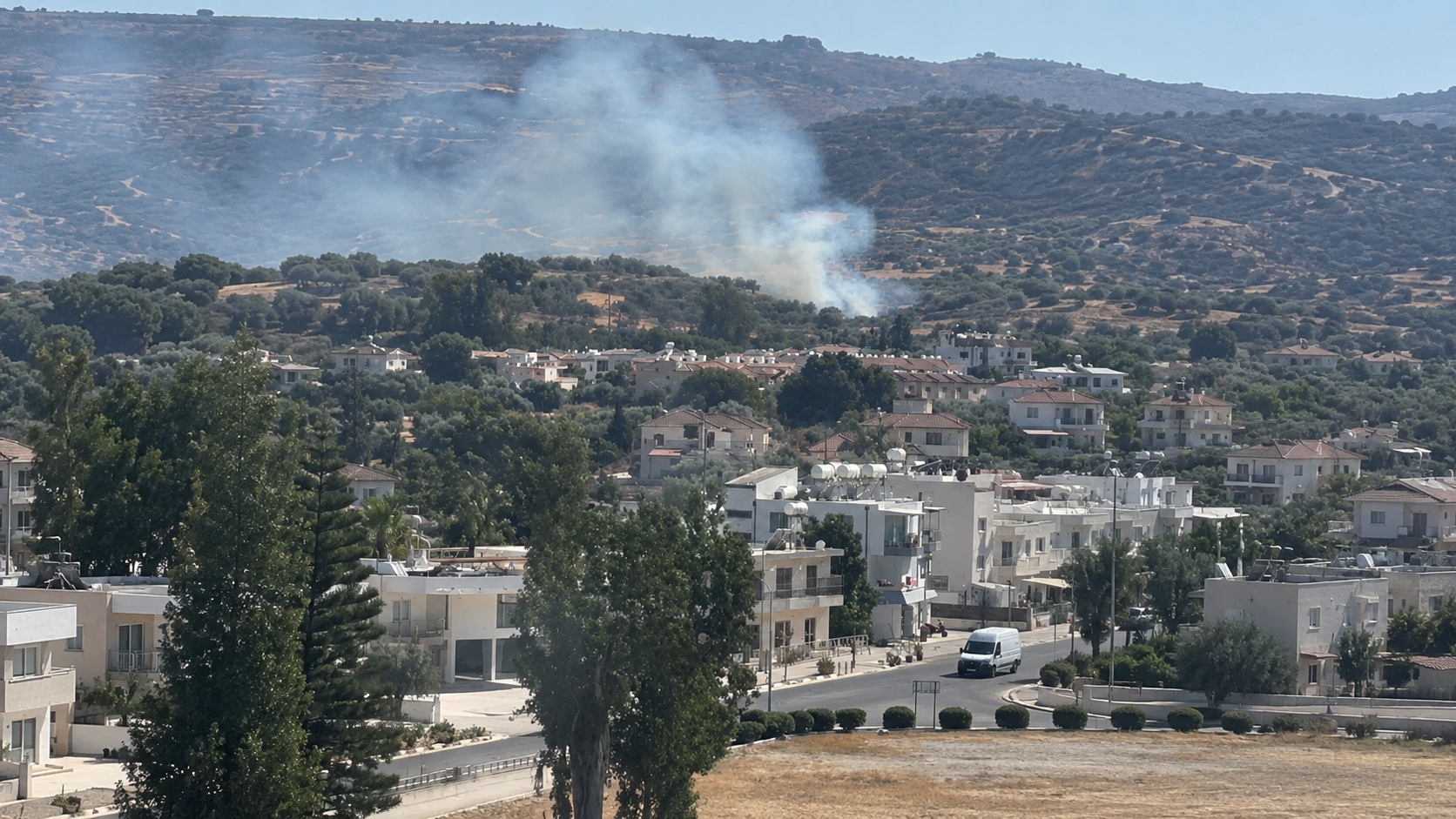 &Nu;έ&alpha; &pi;&upsilon;&rho;&kappa;&alpha;&gamma;&iota;ά &sigma;&tau;&omicron; &Pi;&rho;&omicron;&delta;&rho;ό&mu;&iota; &tau;&eta;&sigmaf; &Pi;ό&lambda;&eta;&sigmaf; &Chi;&rho;&upsilon;&sigma;&omicron;&chi;&omicron;ύ&sigmaf; &ndash; &Sigma;&tau;&eta;&nu; &mu;ά&chi;&eta; &epsilon;&pi;ί&gamma;&epsilon;&iota;&epsilon;&sigmaf; &kappa;&alpha;&iota; &epsilon;&nu;&alpha;έ&rho;&iota;&epsilon;&sigmaf; &delta;&upsilon;&nu;ά&mu;&epsilon;&iota;&sigmaf; (&Beta;ί&nu;&tau;&epsilon;&omicron;)