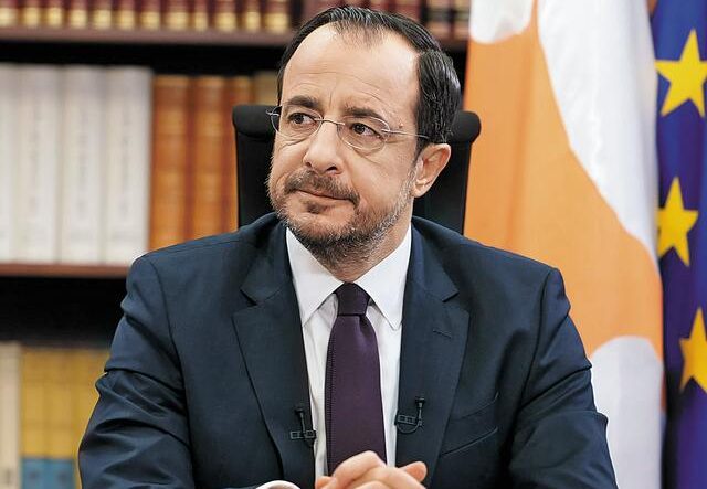 &Chi;&rho;&iota;&sigma;&tau;&omicron;&delta;&omicron;&upsilon;&lambda;ί&delta;&eta;&sigmaf; &gamma;&iota;&alpha; &Gamma;&iota;ώ&rho;&gamma;&omicron; &Tau;&sigma;&alpha;&lambda;&alpha;&kappa;ό: &Upsilon;&pi;&eta;&rho;έ&tau;&eta;&sigma;&epsilon; &tau;&eta; &delta;&eta;&mu;&omicron;&sigma;&iota;&omicron;&gamma;&rho;&alpha;&phi;ί&alpha; &mu;&epsilon; &sigma;&upsilon;&nu;έ&pi;&epsilon;&iota;&alpha; &kappa;&alpha;&iota; &epsilon;&pi;&alpha;&gamma;&gamma;&epsilon;&lambda;&mu;&alpha;&tau;&iota;&sigma;&mu;ό