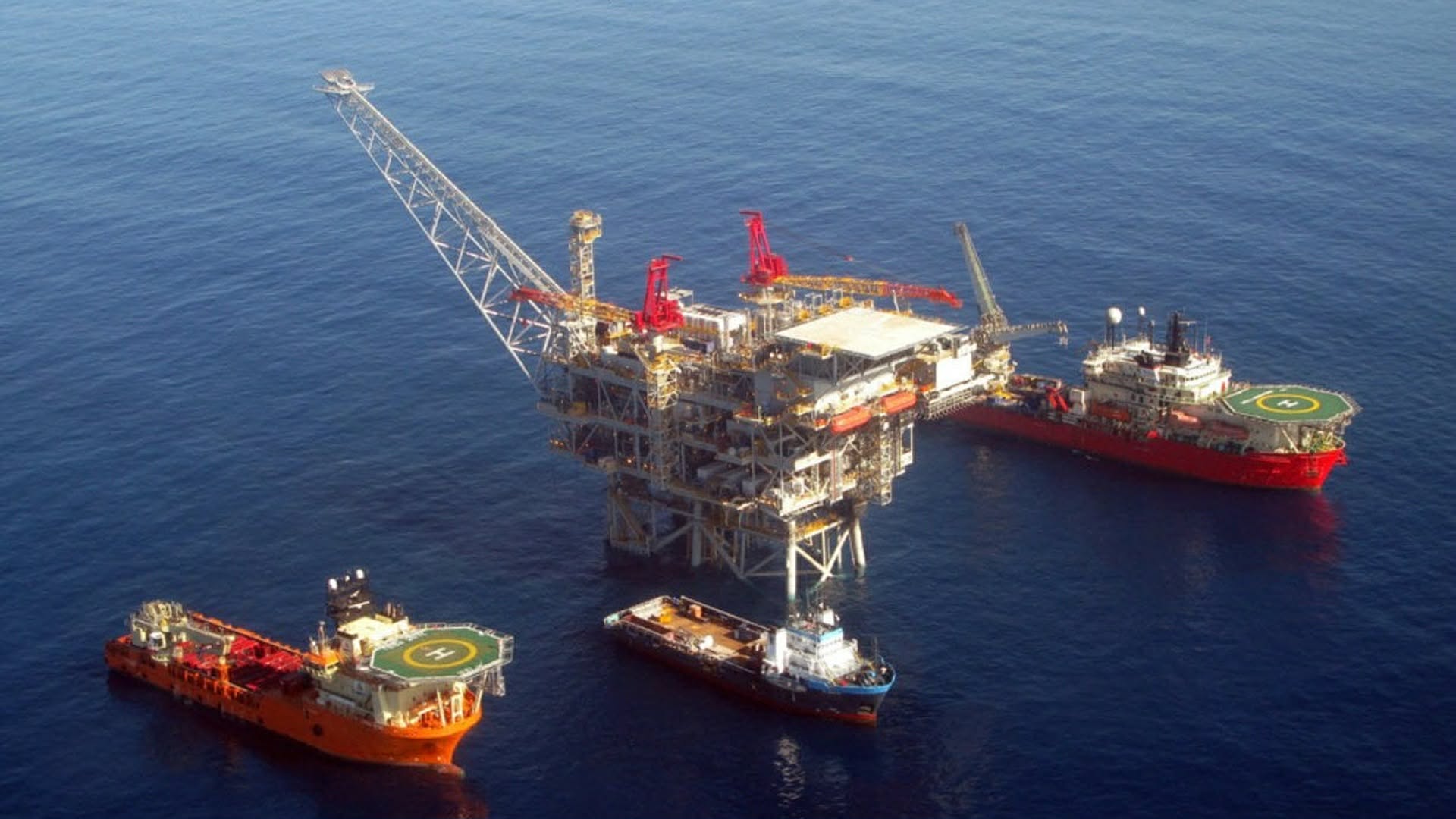 Deal 720 &epsilon;&kappa;&alpha;&tau;. &delta;&omicron;&lambda;&alpha;&rho;ί&omega;&nu; &sigma;&tau;&eta;&nu; &kappa;&upsilon;&pi;&rho;&iota;&alpha;&kappa;ή &Alpha;&Omicron;&Zeta;: &Sigma;&tau;&eta;&nu; &omicron;&upsilon;&gamma;&gamma;&rho;&iota;&kappa;ή MOL &pi;&epsilon;&rho;&nu;ά &tau;&omicron; 35% &tau;&omicron;&upsilon; &laquo;&Alpha;&phi;&rho;&omicron;&delta;ί&tau;&eta;&raquo;
