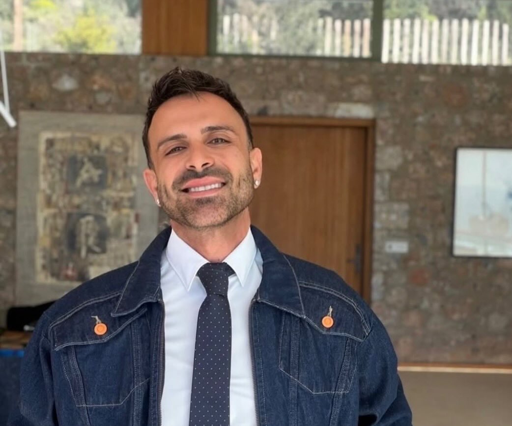&Kappa;. &Chi;&rho;&iota;&sigma;&tau;&omicron;&phi;ό&rho;&omicron;&upsilon;: &laquo;Έ&chi;&omega; &beta;&iota;ώ&sigma;&epsilon;&iota; &pi;&omicron;&lambda;&lambda;ή &kappa;&alpha;&kappa;&omicron;&pi;&omicron;ί&eta;&sigma;&eta;...&raquo; &ndash; &Eta; &sigma;&upsilon;&gamma;&kappa;&lambda;&omicron;&nu;&iota;&sigma;&tau;&iota;&kappa;ή &epsilon;&xi;&omicron;&mu;&omicron;&lambda;ό&gamma;&eta;&sigma;&eta; &gamma;&iota;&alpha; &tau;&alpha; &pi;&alpha;&iota;&delta;&iota;&kappa;ά &tau;&omicron;&upsilon; &chi;&rho;ό&nu;&iota;&alpha; (&Beta;ί&nu;&tau;&epsilon;&omicron;)