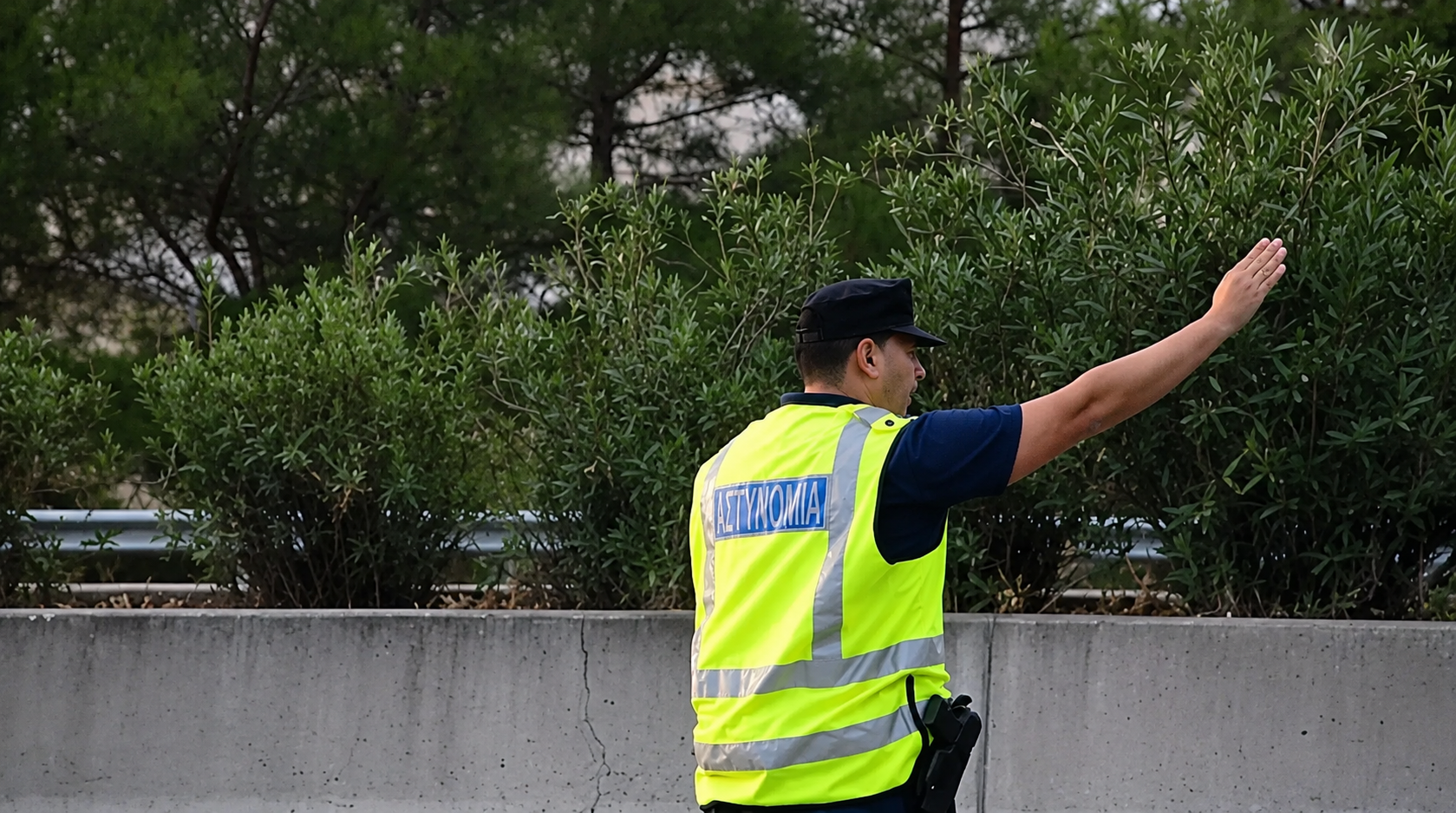 &Tau;έ&sigma;&sigma;&epsilon;&rho;&iota;&sigmaf; &sigma;&upsilon;&lambda;&lambda;ή&psi;&epsilon;&iota;&sigmaf; &gamma;&iota;&alpha; &omicron;&delta;ή&gamma;&eta;&sigma;&eta; &upsilon;&pi;ό &tau;&eta;&nu; &epsilon;&pi;ή&rho;&epsilon;&iota;&alpha; &alpha;&lambda;&kappa;&omicron;ό&lambda;&eta;&sigmaf; &sigma;&tau;&eta; &Lambda;&epsilon;&upsilon;&kappa;&omega;&sigma;ί&alpha;