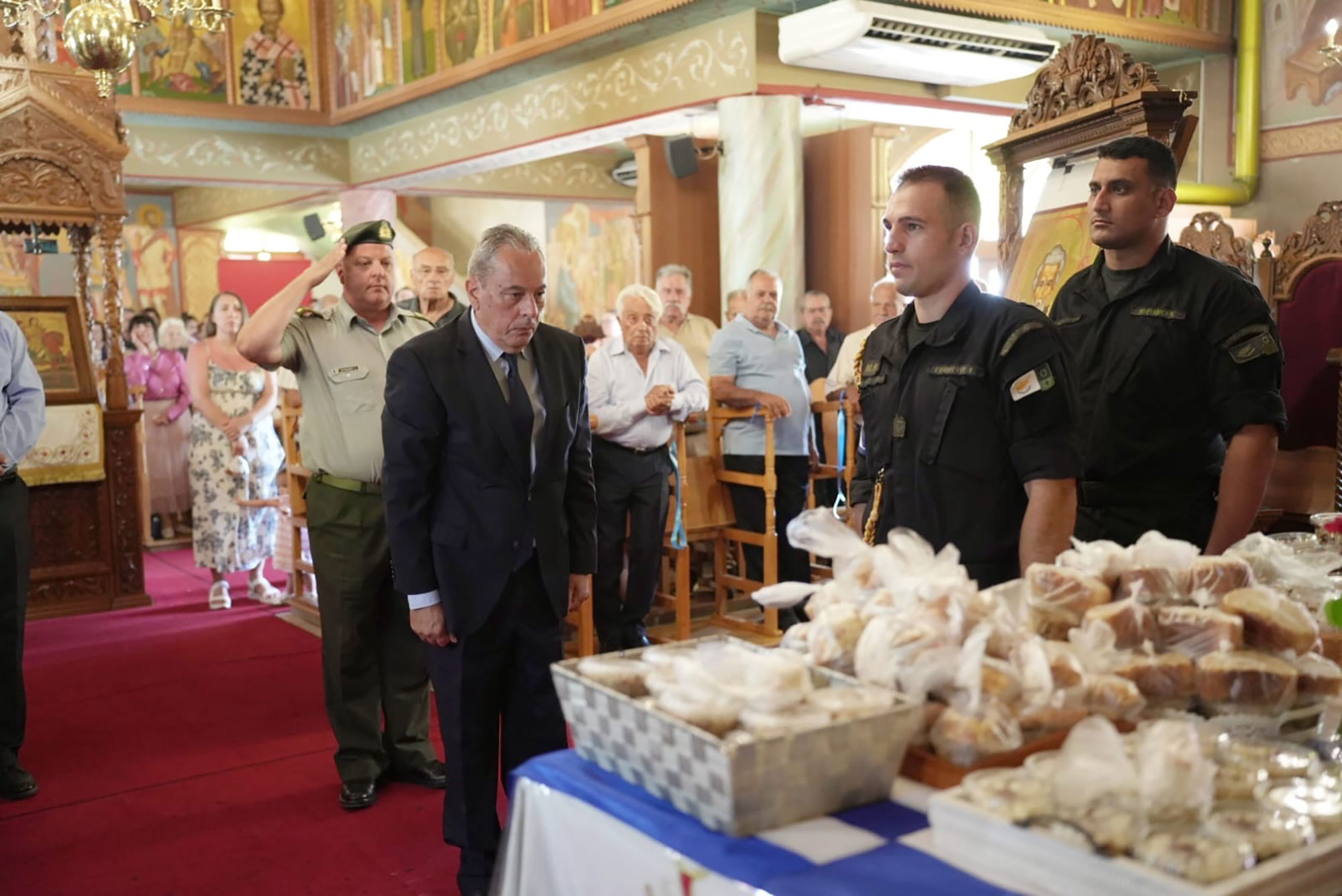 &Pi;ά&lambda;&mu;&alpha;&sigmaf;: &Chi;&rho;έ&omicron;&sigmaf; &mu;&alpha;&sigmaf; &nu;&alpha; &sigma;&upsilon;&nu;&epsilon;&chi;ί&sigma;&omicron;&upsilon;&mu;&epsilon; &tau;&omicron;&nu; &alpha;&gamma;ώ&nu;&alpha; &gamma;&iota;&alpha; &epsilon;&pi;&alpha;&nu;έ&nu;&omega;&sigma;&eta; &tau;&eta;&sigmaf; &Kappa;ύ&pi;&rho;&omicron;&upsilon;