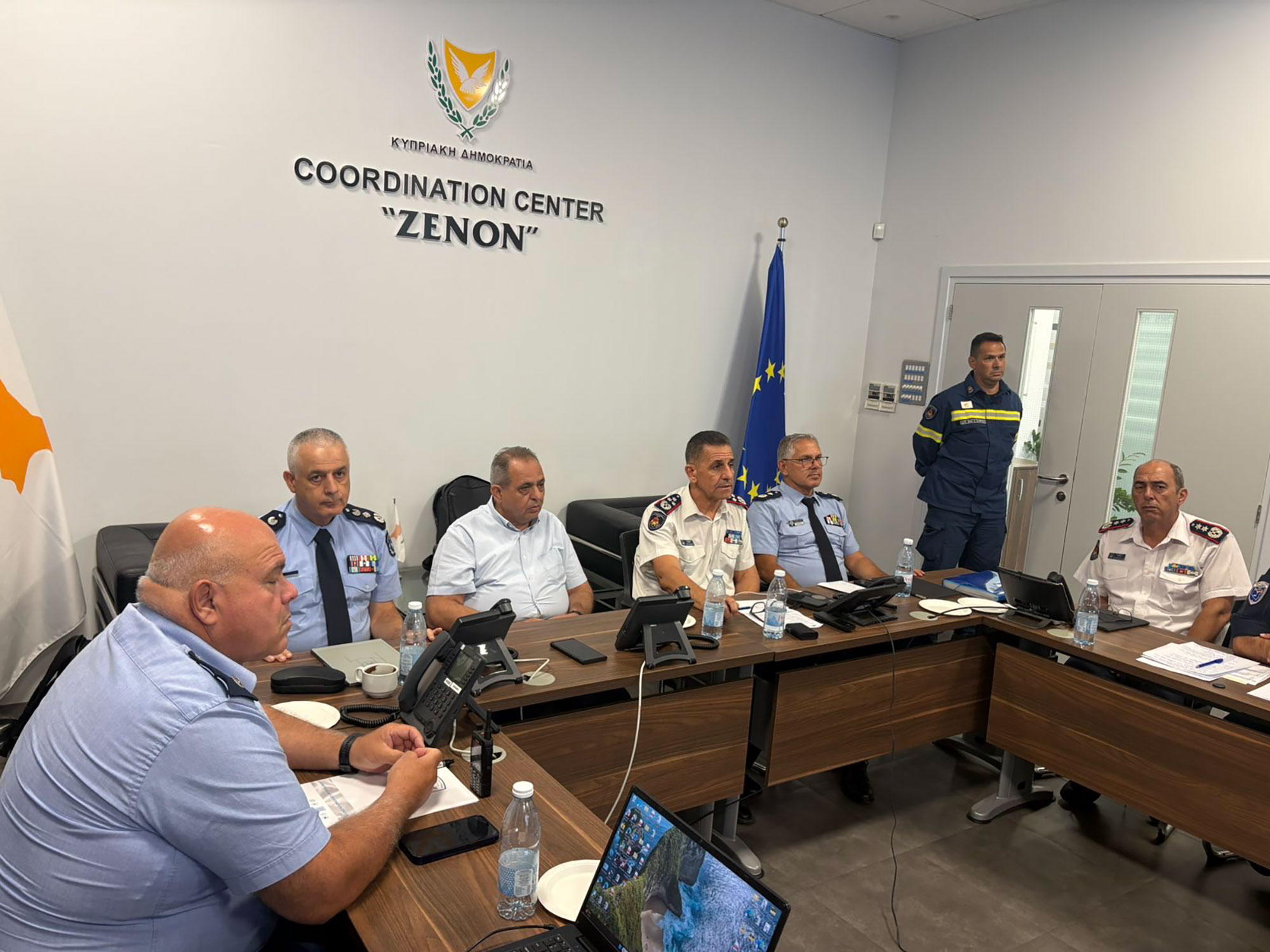 &Nu;. &Lambda;&omicron;&gamma;&gamma;ί&nu;&omicron;&sigmaf;: Ά&mu;&epsilon;&sigma;&eta; &eta; &kappa;&iota;&nu;&eta;&tau;&omicron;&pi;&omicron;ί&eta;&sigma;&eta; ό&lambda;&omega;&nu; &tau;&omega;&nu; &upsilon;&pi;&eta;&rho;&epsilon;&sigma;&iota;ώ&nu; &sigma;&tau;&eta;&nu; &pi;&upsilon;&rho;&kappa;&alpha;&gamma;&iota;ά &sigma;&tau;&omicron; &Kappa;&alpha;&lambda;ό &Chi;&omega;&rho;&iota;ό