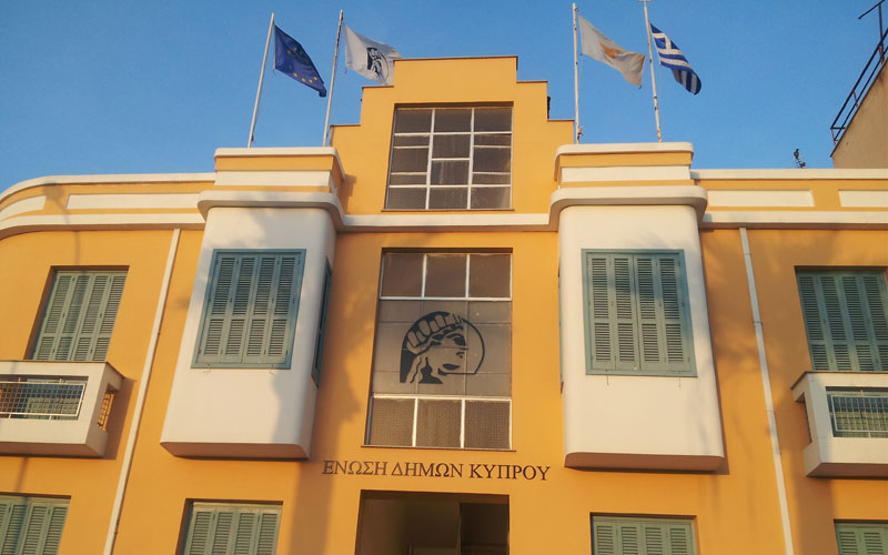 Έ&nu;&omega;&sigma;&eta; &Delta;ή&mu;&omega;&nu;: &Sigma;&upsilon;&nu;έ&nu;&tau;&epsilon;&upsilon;&xi;&eta; &Tau;ύ&pi;&omicron;&upsilon; &gamma;&iota;&alpha; &tau;&eta;&nu; &kappa;&rho;&alpha;&tau;&iota;&kappa;ή &chi;&omicron;&rho;&eta;&gamma;ί&alpha; &kappa;&alpha;&iota; &tau;&alpha; &mu;έ&tau;&rho;&alpha; &alpha;&nu;&tau;ί&delta;&rho;&alpha;&sigma;&eta;&sigmaf;