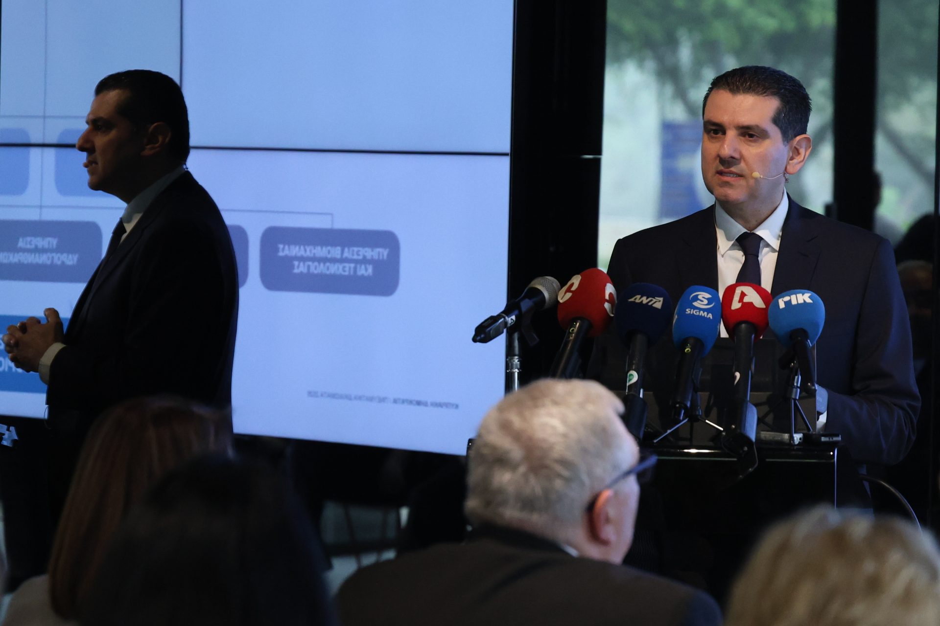 &Alpha;&iota;&sigma;&iota;&omicron;&delta;&omicron;&xi;ί&alpha; &Delta;&alpha;&mu;&iota;&alpha;&nu;&omicron;ύ &gamma;&iota;&alpha; &tau;&omicron; &eta;&lambda;&epsilon;&kappa;&tau;&rho;&iota;&kappa;ό &ndash; &laquo;&Tau;&omicron; &pi;&rho;ό&beta;&lambda;&eta;&mu;&alpha; &theta;&alpha; &mu;&epsilon;&iota;&omega;&theta;&epsilon;ί &mu;έ&chi;&rho;&iota; &tau;&omicron; &epsilon;&pi;ό&mu;&epsilon;&nu;&omicron; &kappa;&alpha;&lambda;&omicron;&kappa;&alpha;ί&rho;&iota;&raquo;
