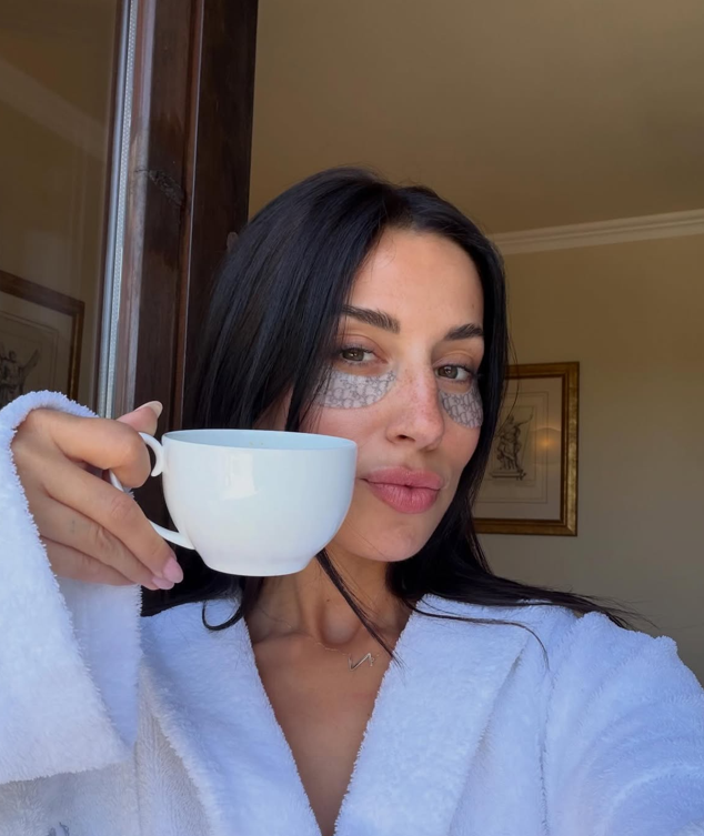 After sun skincare: 5 &beta;ή&mu;&alpha;&tau;&alpha; &phi;&rho;&omicron;&nu;&tau;ί&delta;&alpha;&sigmaf; &pi;&omicron;&upsilon; &pi;&rho;έ&pi;&epsilon;&iota; &nu;&alpha; &kappa;ά&nu;&epsilon;&iota;&sigmaf; &mu;&epsilon;&tau;&alpha; &alpha;&pi;ό &epsilon;&kappa;&theta;&epsilon;&sigma;&eta; &sigma;&tau;&omicron;&nu; ή&lambda;&iota;&omicron;