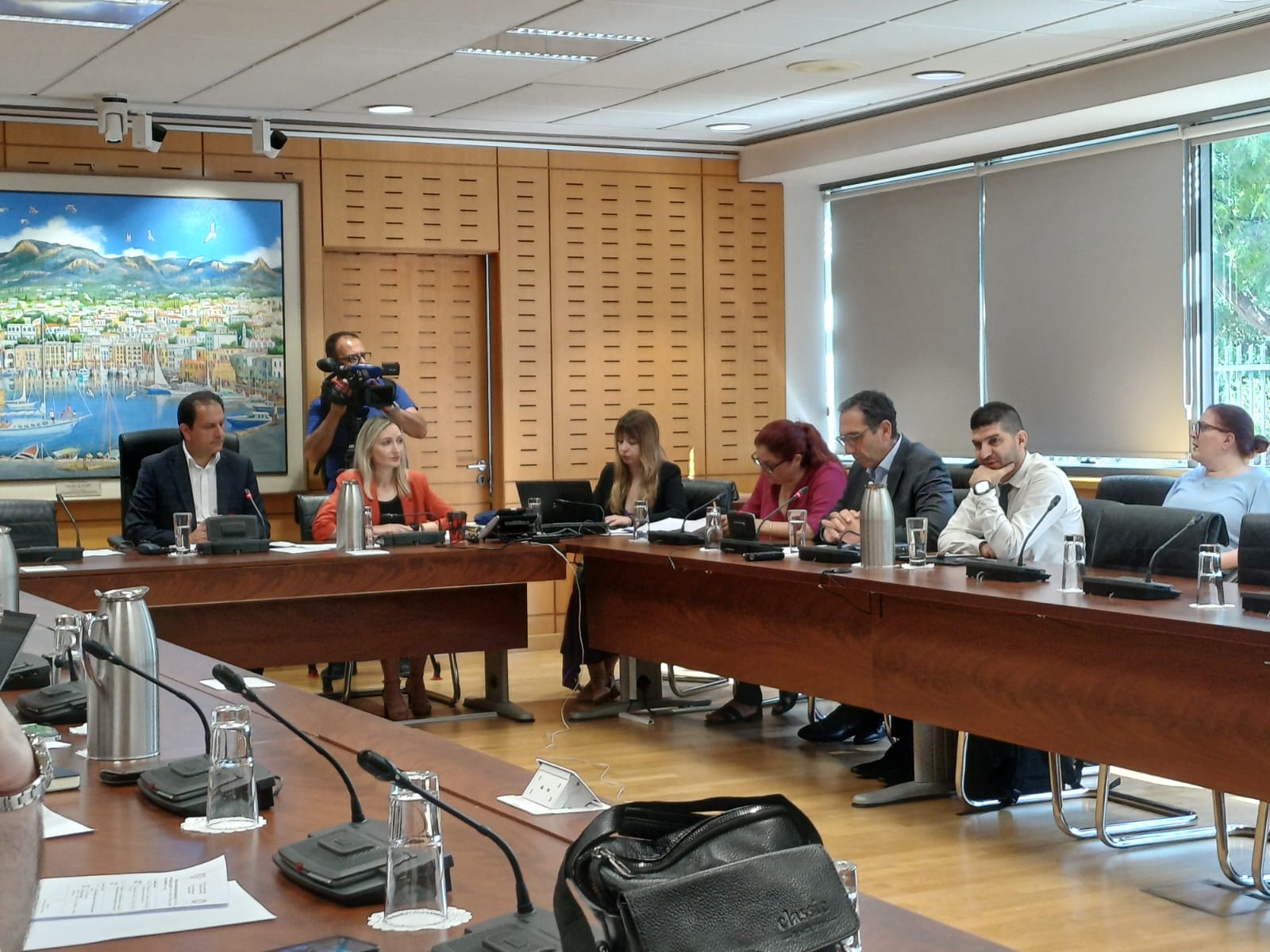 &Delta;ό&theta;&eta;&kappa;&alpha;&nu; &alpha;&pi;&omicron;&zeta;&eta;&mu;&iota;ώ&sigma;&epsilon;&iota;&sigmaf; &euro;16 &epsilon;&kappa;&alpha;&tau;. &sigma;&epsilon; &pi;&upsilon;&rho;ό&pi;&lambda;&eta;&kappa;&tau;&omicron;&upsilon;&sigmaf;