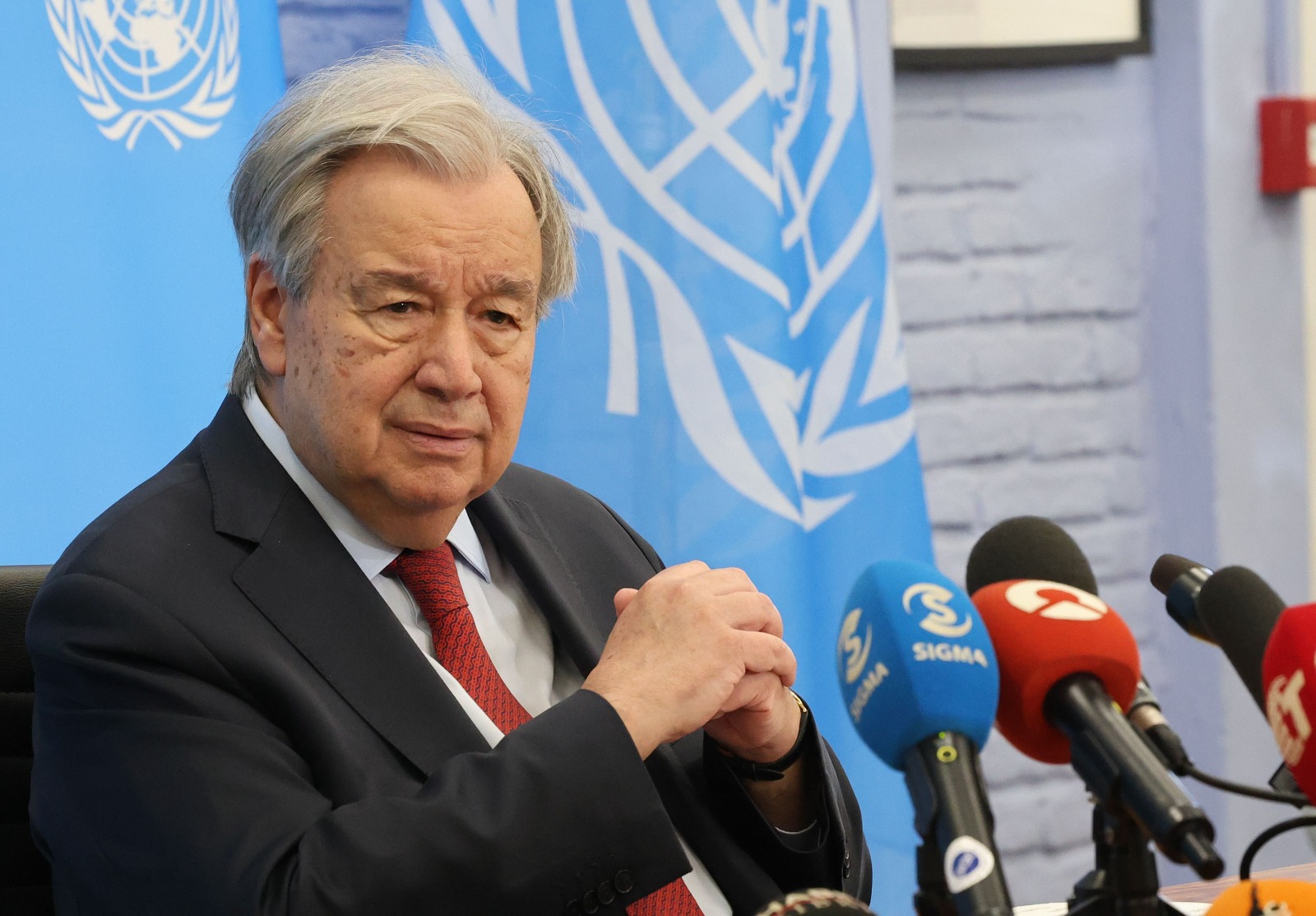 &Gamma;&kappa;&omicron;&upsilon;&tau;έ&rho;&epsilon;&sigmaf;: &Pi;&rho;έ&pi;&epsilon;&iota; &nu;&alpha; &pi;&rho;&omicron;&epsilon;&tau;&omicron;&iota;&mu;ά&sigma;&omicron;&upsilon;&mu;&epsilon; &kappa;&alpha;&lambda;ά &tau;&eta;&nu; &epsilon;&pi;ό&mu;&epsilon;&nu;&eta; 5+1 ώ&sigma;&tau;&epsilon; &nu;&alpha; &omicron;&delta;&eta;&gamma;ή&sigma;&epsilon;&iota; &sigma;&epsilon; &lambda;ύ&sigma;&eta;