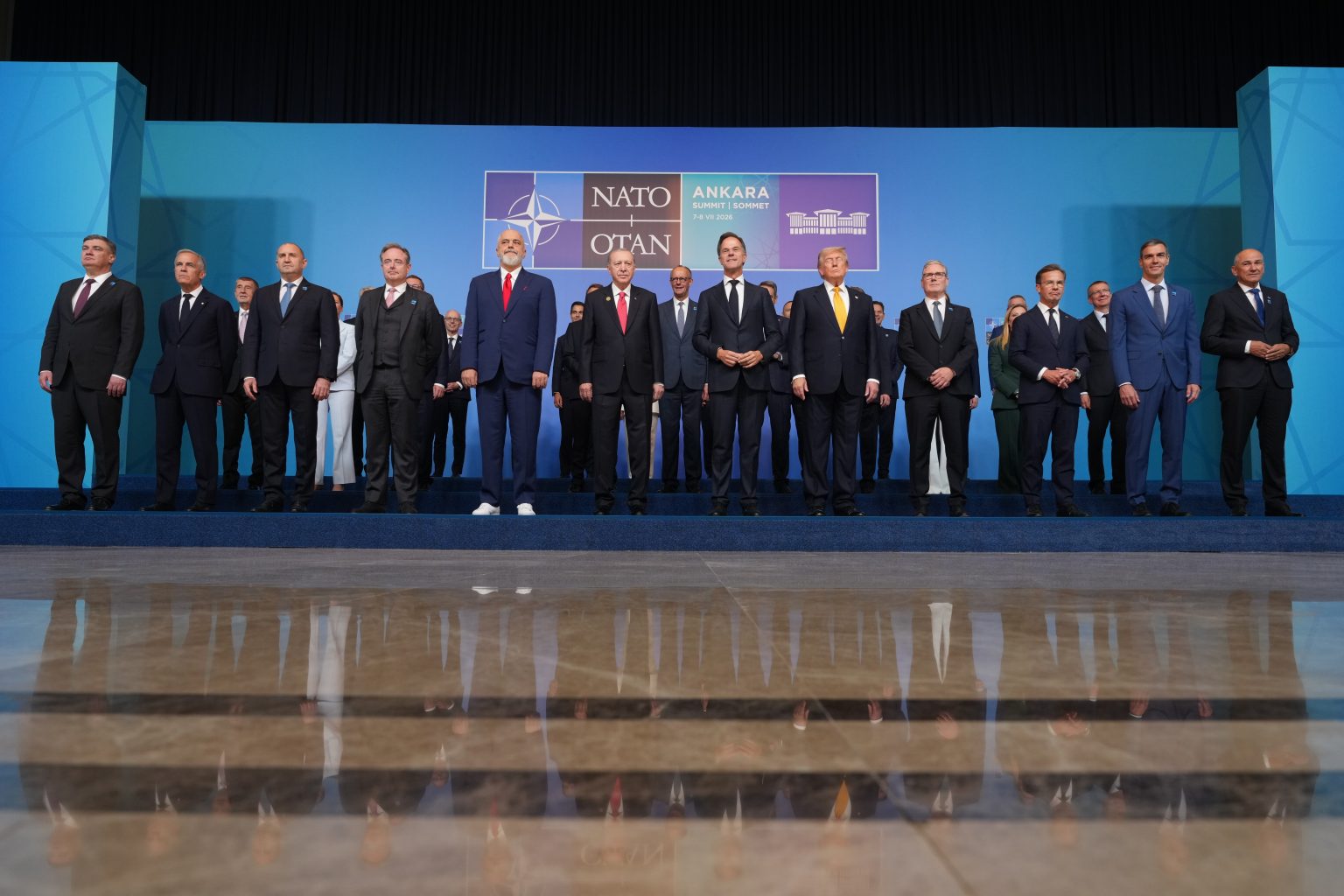 &Nu;&Alpha;&Tau;&Omicron;: &laquo;&Alpha;&kappa;&lambda;ό&nu;&eta;&tau;&eta; &delta;έ&sigma;&mu;&epsilon;&upsilon;&sigma;&eta;&raquo; &tau;&omega;&nu; 32 &sigma;&tau;&eta; &sigma;&upsilon;&lambda;&lambda;&omicron;&gamma;&iota;&kappa;ή ά&mu;&upsilon;&nu;&alpha; &ndash; Casus belli &kappa;&alpha;&iota; &tau;&omicron; &pi;&alpha;&rho;ά&delta;&omicron;&xi;&omicron; &tau;&omicron;&upsilon; ά&rho;&theta;&rho;&omicron;&upsilon; 5