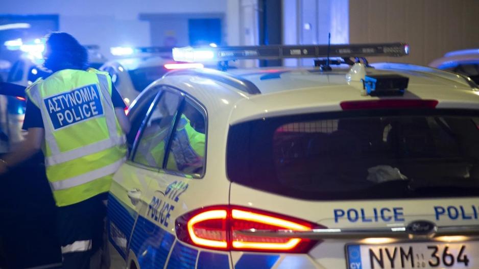 &Pi;&alpha;&gamma;&kappa;ύ&pi;&rho;&iota;&alpha; &epsilon;&pi;&iota;&chi;&epsilon;ί&rho;&eta;&sigma;&eta; &tau;&eta;&sigmaf; &Alpha;&sigma;&tau;&upsilon;&nu;&omicron;&mu;ί&alpha;&sigmaf;: &Chi;&epsilon;&iota;&rho;&omicron;&pi;έ&delta;&epsilon;&sigmaf; &sigma;&epsilon; 10 ά&tau;&omicron;&mu;&alpha; &gamma;&iota;&alpha; &nu;&alpha;&rho;&kappa;&omega;&tau;&iota;&kappa;ά &kappa;&alpha;&iota; &delta;&iota;&alpha;&rho;&rho;ή&xi;&epsilon;&iota;&sigmaf;