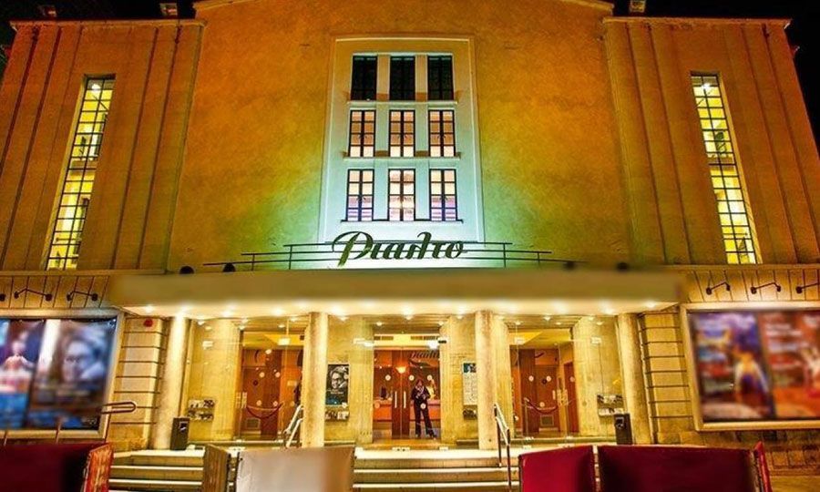 &Tau;&omicron; FlashArt Festival 2026 &epsilon;&pi;&iota;&sigma;&tau;&rho;έ&phi;&epsilon;&iota; &sigma;&tau;&omicron; &Theta;έ&alpha;&tau;&rho;&omicron; &Rho;&iota;ά&lambda;&tau;&omicron; &kappa;&alpha;&iota; &alpha;&nu;&alpha;&zeta;&eta;&tau;ά &nu;έ&epsilon;&sigmaf; &pi;&rho;&omicron;&tau;ά&sigma;&epsilon;&iota;&sigmaf;