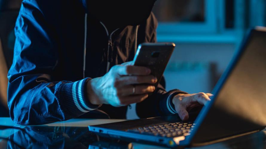 &Alpha;&pi;ά&tau;&eta; &mu;&epsilon; SMS &sigma;&tau;&omicron; ό&nu;&omicron;&mu;&alpha; &tau;&eta;&sigmaf; &Alpha;&sigma;&tau;&upsilon;&nu;&omicron;&mu;ί&alpha;&sigmaf;