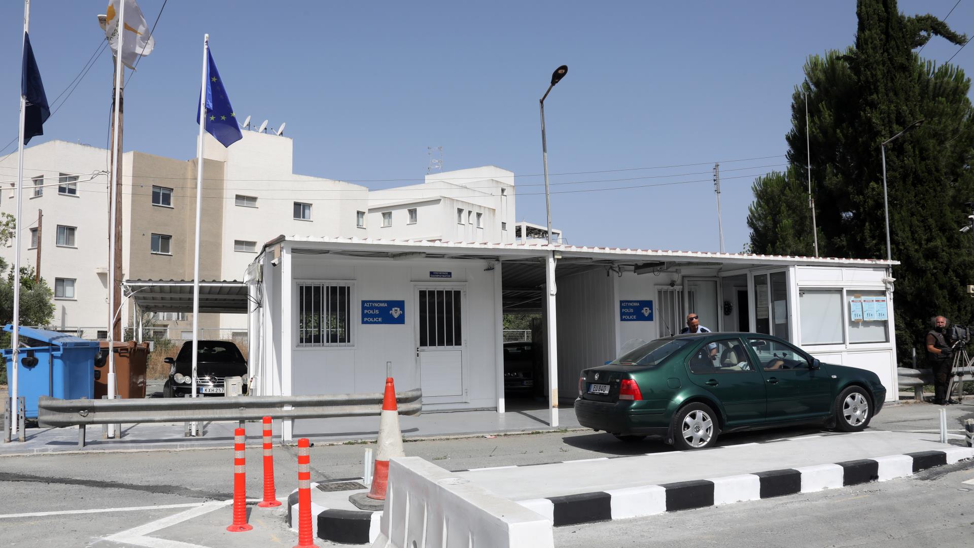 &Tau;&mu;ή&mu;&alpha; &Tau;&epsilon;&lambda;&omega;&nu;&epsilon;ί&omega;&nu;: &Kappa;&alpha;&tau;&alpha;&sigma;&chi;έ&theta;&eta;&kappa;&alpha;&nu; &kappa;&omicron;ύ&tau;&epsilon;&sigmaf; &mu;&epsilon; &pi;&alpha;&rho;ά&nu;&omicron;&mu;&alpha; &tau;&sigma;&iota;&gamma;ά&rho;&alpha; &sigma;&epsilon; &Lambda;ή&delta;&rho;&alpha;&sigmaf; &kappa;&alpha;&iota; Ά&gamma;&iota;&omicron; &Delta;&omicron;&mu;έ&tau;&iota;&omicron; (&Phi;&Omega;&Tau;&Omicron;&Sigma;)