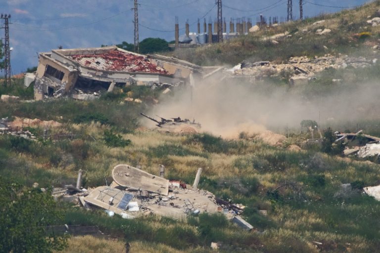 &Lambda;&iota;&beta;&alpha;&nu;έ&zeta;&iota;&kappa;&alpha; &Mu;&Mu;&Epsilon;: &Epsilon;&sigma;&omega;&tau;&epsilon;&rho;&iota;&kappa;έ&sigmaf; &delta;&iota;&alpha;&phi;&omega;&nu;ί&epsilon;&sigmaf; &gamma;&iota;&alpha; &tau;&eta; &laquo;&sigma;&upsilon;&mu;&phi;&omega;&nu;ί&alpha; &ndash; &pi;&lambda;&alpha;ί&sigma;&iota;&omicron;&raquo; &ndash; &Kappa;&alpha;&theta;&upsilon;&sigma;&tau;&epsilon;&rho;&epsilon;ί &tau;&omicron; &Iota;&sigma;&rho;&alpha;ή&lambda; &tau;&eta;&nu; &alpha;&pi;&omicron;&chi;ώ&rho;&eta;&sigma;ή &tau;&omicron;&upsilon; &alpha;&pi;ό &tau;&iota;&sigmaf; &pi;&epsilon;&rho;&iota;&omicron;&chi;έ&sigmaf; &tau;&omicron;&upsilon; &nu;ό&tau;