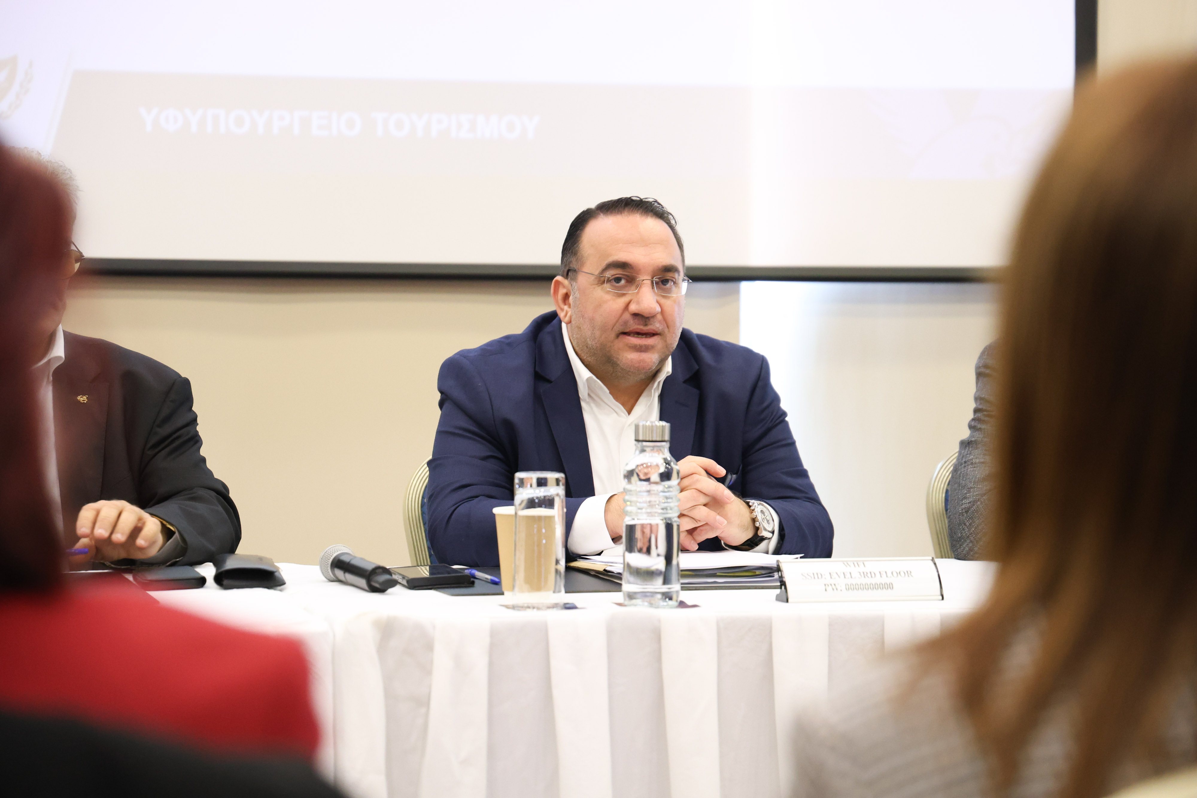&Kappa;ώ&sigma;&tau;&alpha;&sigmaf; &Kappa;&omicron;&upsilon;&mu;ή&sigmaf;: &Sigma;&epsilon; &sigma;&tau;&alpha;&theta;&epsilon;&rho;ή &tau;&rho;&omicron;&chi;&iota;ά &omicron; &tau;&omicron;&upsilon;&rho;&iota;&sigma;&mu;ό&sigmaf; &ndash; &Alpha;&iota;&sigma;&iota;&omicron;&delta;&omicron;&xi;ί&alpha; &gamma;&iota;&alpha; &kappa;&alpha;&lambda;ύ&tau;&epsilon;&rho;&omicron; &delta;&epsilon;ύ&tau;&epsilon;&rho;&omicron; &epsilon;&xi;ά&mu;&eta;&nu;&omicron;