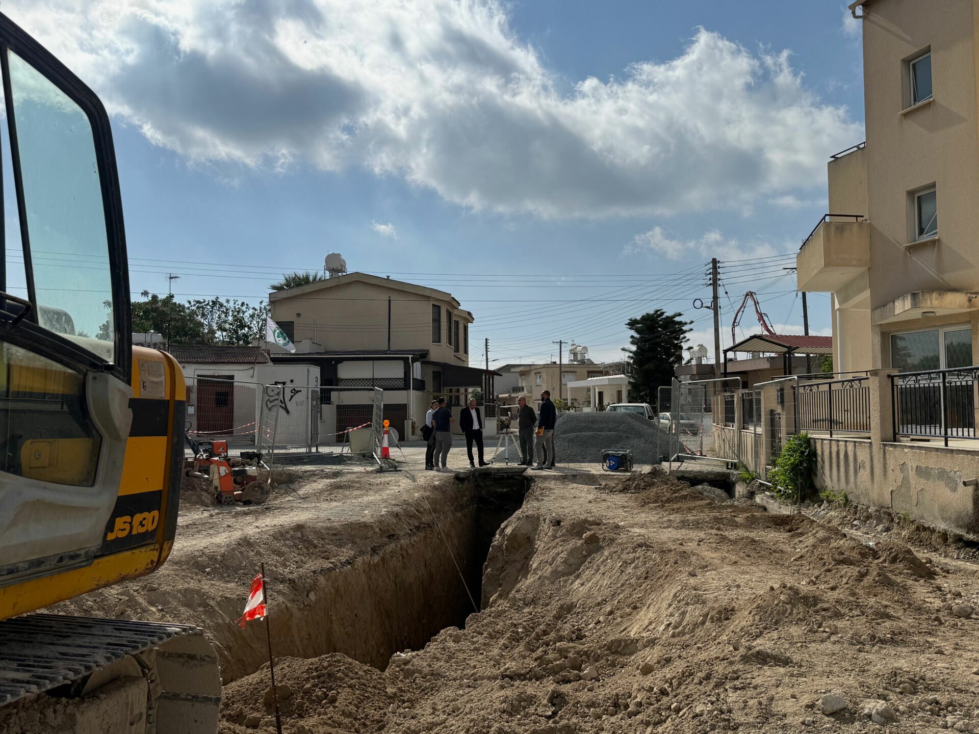&Epsilon;&Omicron;&Alpha; &Lambda;ά&rho;&nu;&alpha;&kappa;&alpha;&sigmaf;: &Epsilon;&nu;&tau;ό&sigmaf; &chi;&rho;&omicron;&nu;&omicron;&delta;&iota;&alpha;&gamma;&rho;&alpha;&mu;&mu;ά&tau;&omega;&nu; &tau;&omicron; έ&rho;&gamma;&omicron; ύ&delta;&rho;&epsilon;&upsilon;&sigma;&eta;&sigmaf; &kappa;&alpha;&iota; &alpha;&pi;&omicron;&chi;έ&tau;&epsilon;&upsilon;&sigma;&eta;&sigmaf; ά&nu;&omega; &tau;&omicron;&upsilon; &euro;1 &epsilon;&kappa;&alpha;&tau;. &sigma;&tau;&alpha; &Lambda;&iota;&beta;ά&delta;&iota;&alpha;