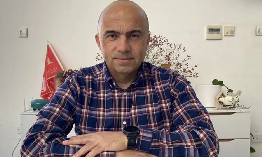 &Beta;. &Pi;&rho;&omega;&tau;&omicron;&pi;&alpha;&pi;ά&sigmaf;: &Omicron; &Gamma;&Gamma; &tau;&omicron;&upsilon; &Omicron;&Eta;&Epsilon; &epsilon;&pi;&iota;&delta;&iota;ώ&kappa;&epsilon;&iota; &nu;&alpha; &kappa;&rho;&alpha;&tau;ή&sigma;&epsilon;&iota; &zeta;&omega;&nu;&tau;&alpha;&nu;ή &tau;&eta;&nu; &pi;&rho;&omicron;&sigma;&pi;ά&theta;&epsilon;&iota;&alpha; &sigma;&tau;&omicron; &Kappa;&upsilon;&pi;&rho;&iota;&alpha;&kappa;ό