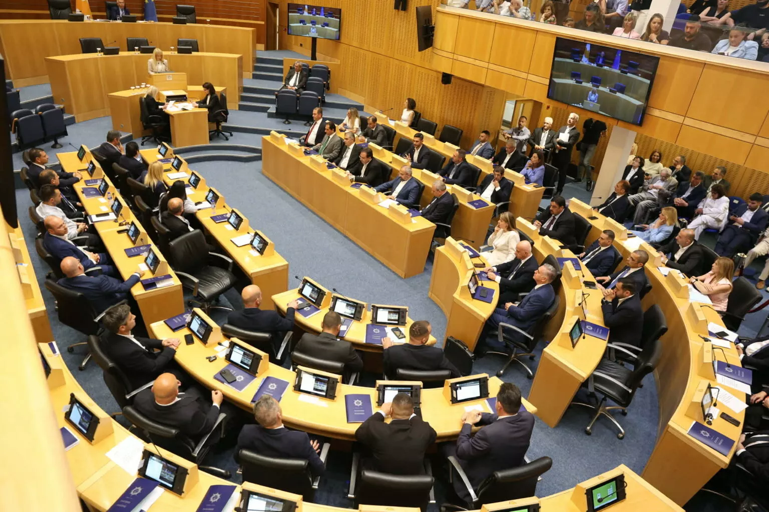 Έ&rho;&chi;&epsilon;&tau;&alpha;&iota; &epsilon;&pi;&iota;&tau;&rho;&omicron;&pi;ή &tau;&eta;&sigmaf; &Beta;&omicron;&upsilon;&lambda;ή&sigmaf; &gamma;&iota;&alpha; &tau;&eta;&nu; &Tau;&epsilon;&chi;&nu;&eta;&tau;ή &Nu;&omicron;&eta;&mu;&omicron;&sigma;ύ&nu;&eta; (AI);