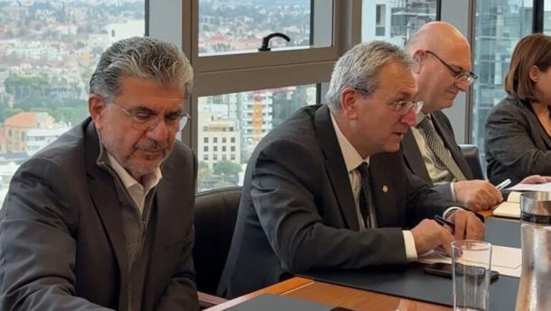 &Sigma;&upsilon;&nu;&epsilon;&chi;ί&zeta;&omicron;&nu;&tau;&alpha;&iota; &sigma;ή&mu;&epsilon;&rho;&alpha; &omicron;&iota; &delta;&iota;&alpha;&beta;&omicron;&upsilon;&lambda;&epsilon;ύ&sigma;&epsilon;&iota;&sigmaf; &gamma;&iota;&alpha; &tau;&omicron; &Sigma;&upsilon;&nu;&tau;&alpha;&xi;&iota;&omicron;&delta;&omicron;&tau;&iota;&kappa;ό &sigma;&tau;&omicron; &Epsilon;&Sigma;&Sigma;: &Tau;&omicron; &chi;&rho;&omicron;&nu;&omicron;&delta;&iota;ά&gamma;&rho;&alpha;&mu;&mu;&alpha; &kappa;&alpha;&iota; &tau;&alpha; &alpha;&nu;&omicron;&iota;&chi;&tau;ά &mu;έ&tau;&omega;&pi;&alpha;