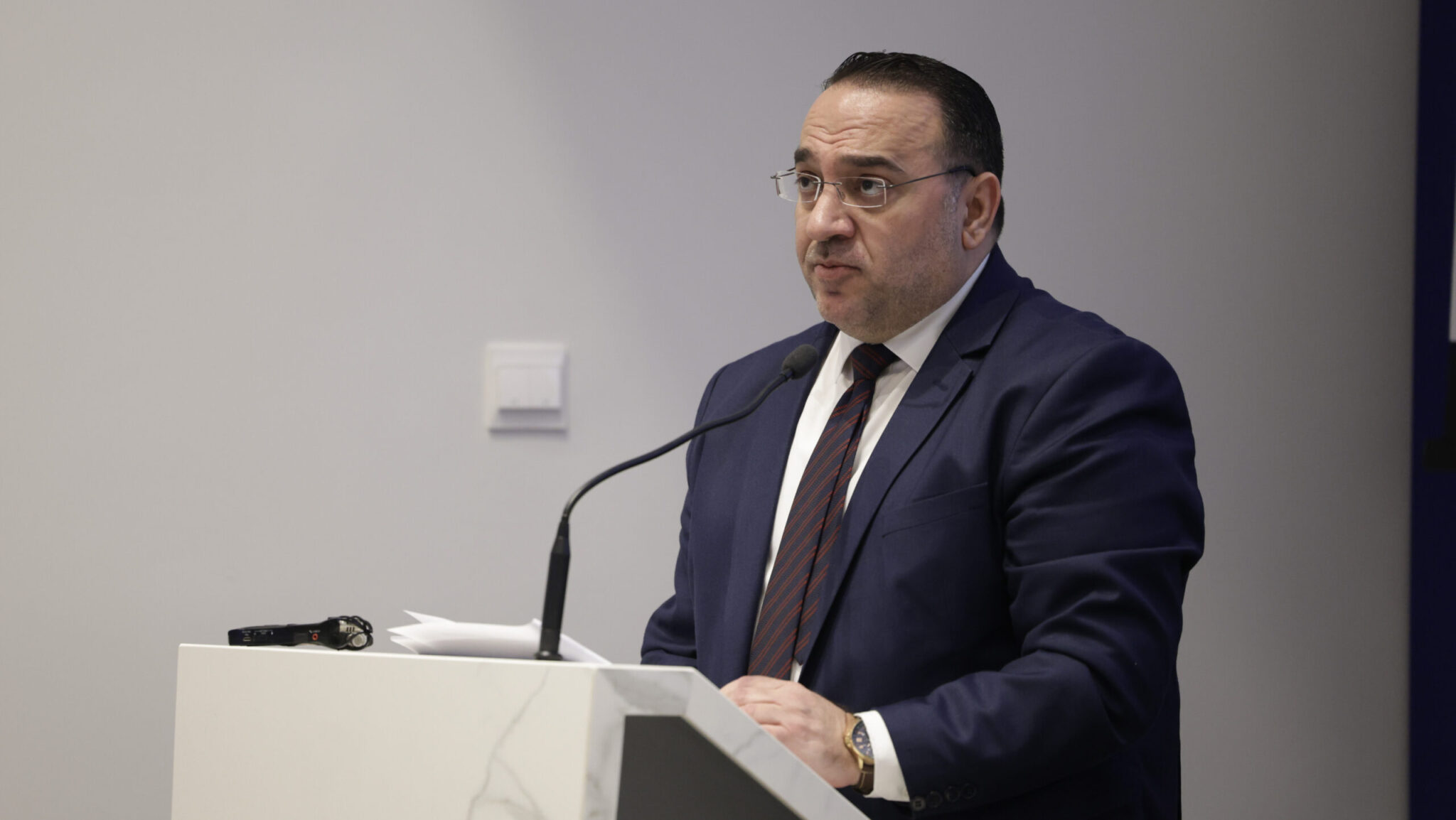 &Epsilon;&pi;&iota;&beta;&epsilon;&beta;&alpha;ί&omega;&sigma;&eta; INK: &Pi;&alpha;&rho;&alpha;&mu;έ&nu;&epsilon;&iota; &sigma;&tau;&omicron; &Upsilon;&phi;&upsilon;&pi;&omicron;&upsilon;&rho;&gamma;&epsilon;ί&omicron; &Tau;&omicron;&upsilon;&rho;&iota;&sigma;&mu;&omicron;ύ &omicron; &Kappa;ώ&sigma;&tau;&alpha;&sigmaf; &Kappa;&omicron;&upsilon;&mu;ή&sigmaf;