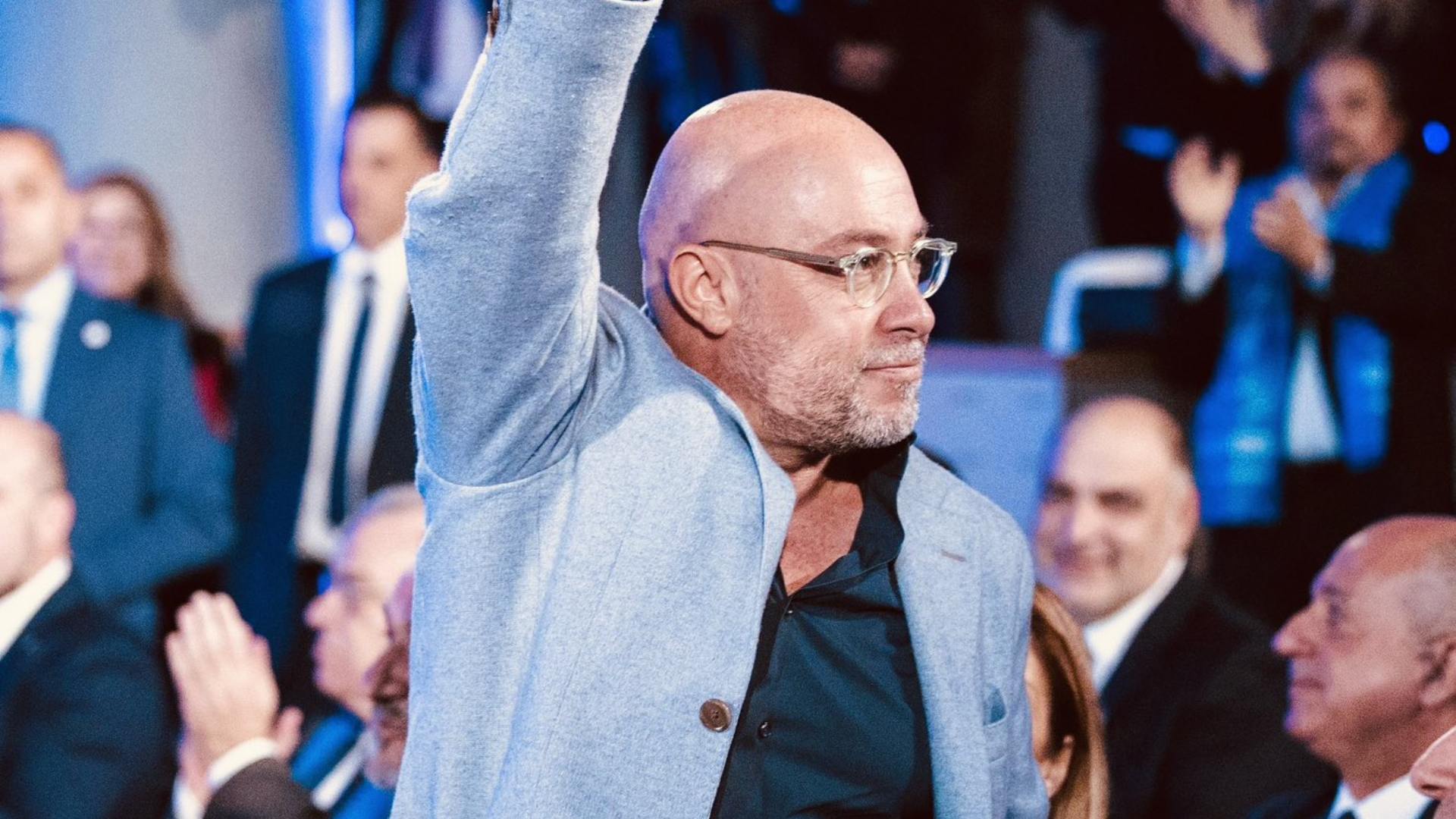 &Pi;&alpha;&mu;&pi;&omicron;&rho;ί&delta;&eta;&sigmaf; &kappa;&alpha;&tau;ά &Omicron;&Kappa;&Upsilon;&pi;&Upsilon;: &laquo;&Pi;&alpha;&rho;&alpha;&delta;έ&chi;&epsilon;&sigma;&tau;&epsilon; ό&tau;&iota; &eta; &alpha;&sigma;&theta;&epsilon;&nu;ή&sigmaf; &omicron;&upsilon;&delta;έ&pi;&omicron;&tau;&epsilon; &epsilon;&iota;&sigma;ή&chi;&theta;&eta;&raquo;