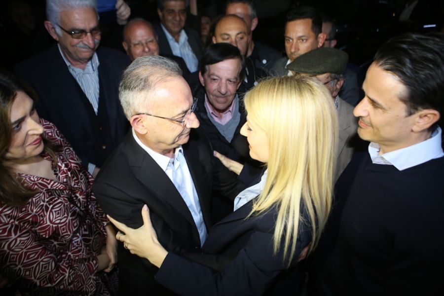 &Eta; &alpha;&pi;ά&nu;&tau;&eta;&sigma;&eta; &Alpha;&nu;&nu;ί&tau;&alpha;&sigmaf; &sigma;&tau;&eta; &mu;&pi;&eta;&chi;&tau;ή &Alpha;&beta;έ&rho;&omega;&phi; &gamma;&iota;&alpha; &delta;&eta;&mu;&omicron;&sigma;&kappa;&omicron;&pi;ή&sigma;&epsilon;&iota;&sigmaf; &kappa;&alpha;&iota; &kappa;&alpha;&lambda;&omicron;&kappa;&alpha;&iota;&rho;&iota;&nu;έ&sigmaf; &delta;&iota;&alpha;&kappa;&omicron;&pi;έ&sigmaf;