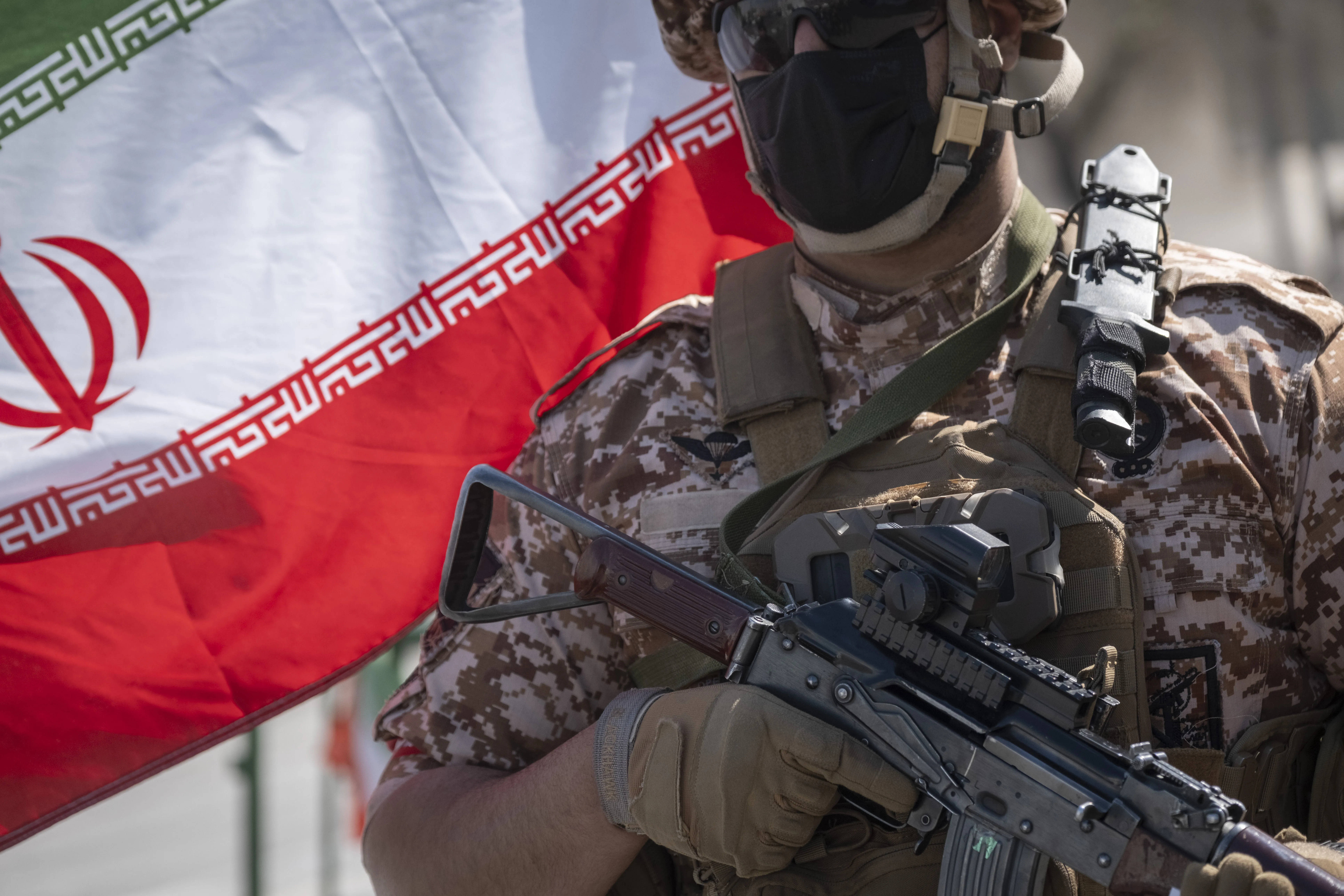 &Nu;έ&epsilon;&sigmaf; &pi;&rho;&omicron;&epsilon;&iota;&delta;&omicron;&pi;&omicron;&iota;ή&sigma;&epsilon;&iota;&sigmaf; &alpha;&pi;ό &tau;&omicron; &Iota;&rho;ά&nu;: &laquo;&Theta;&alpha; &alpha;&pi;&alpha;&nu;&tau;ή&sigma;&omicron;&upsilon;&mu;&epsilon; &pi;&iota;&omicron; &epsilon;&pi;&iota;&theta;&epsilon;&tau;&iota;&kappa;ά &sigma;&epsilon; έ&nu;&alpha;&nu; &epsilon;&pi;ό&mu;&epsilon;&nu;&omicron; &pi;ό&lambda;&epsilon;&mu;&omicron;&raquo;