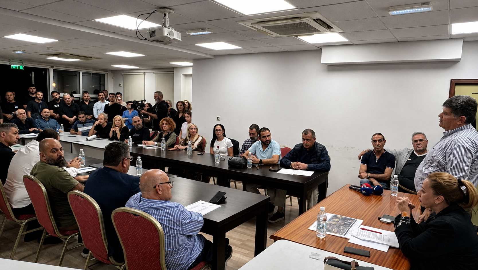 &Delta;&omicron;&mu;έ&sigmaf; &alpha;&nu;&eta;&lambda;ί&kappa;&omega;&nu;: Ό&lambda;&omicron;&iota; &tau;&iota;&sigmaf; &theta;έ&lambda;&omicron;&upsilon;&nu;, &alpha;&lambda;&lambda;ά ό&chi;&iota; &sigma;&tau;&eta; &gamma;&epsilon;&iota;&tau;&omicron;&nu;&iota;ά &tau;&omicron;&upsilon;&sigmaf;