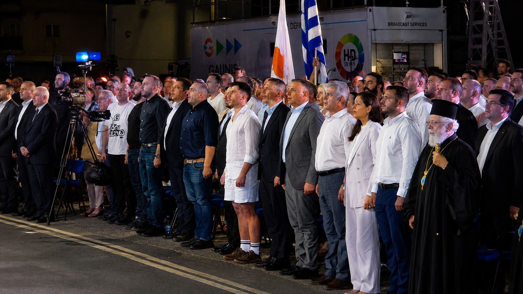 &Phi;&epsilon;&iota;&delta;ί&alpha;, &tau;&omicron; &laquo;&epsilon;ί&mu;&alpha;&iota; &mu;&iota;&tau;&sigma;ή&sigmaf;, &epsilon;&nu;&nu;ά &mu;ά&theta;&omega;&raquo; &epsilon;&nu; &pi;&epsilon;&rho;&pi;&alpha;&tau;ά &pi;&lambda;έ&omicron;&nu;