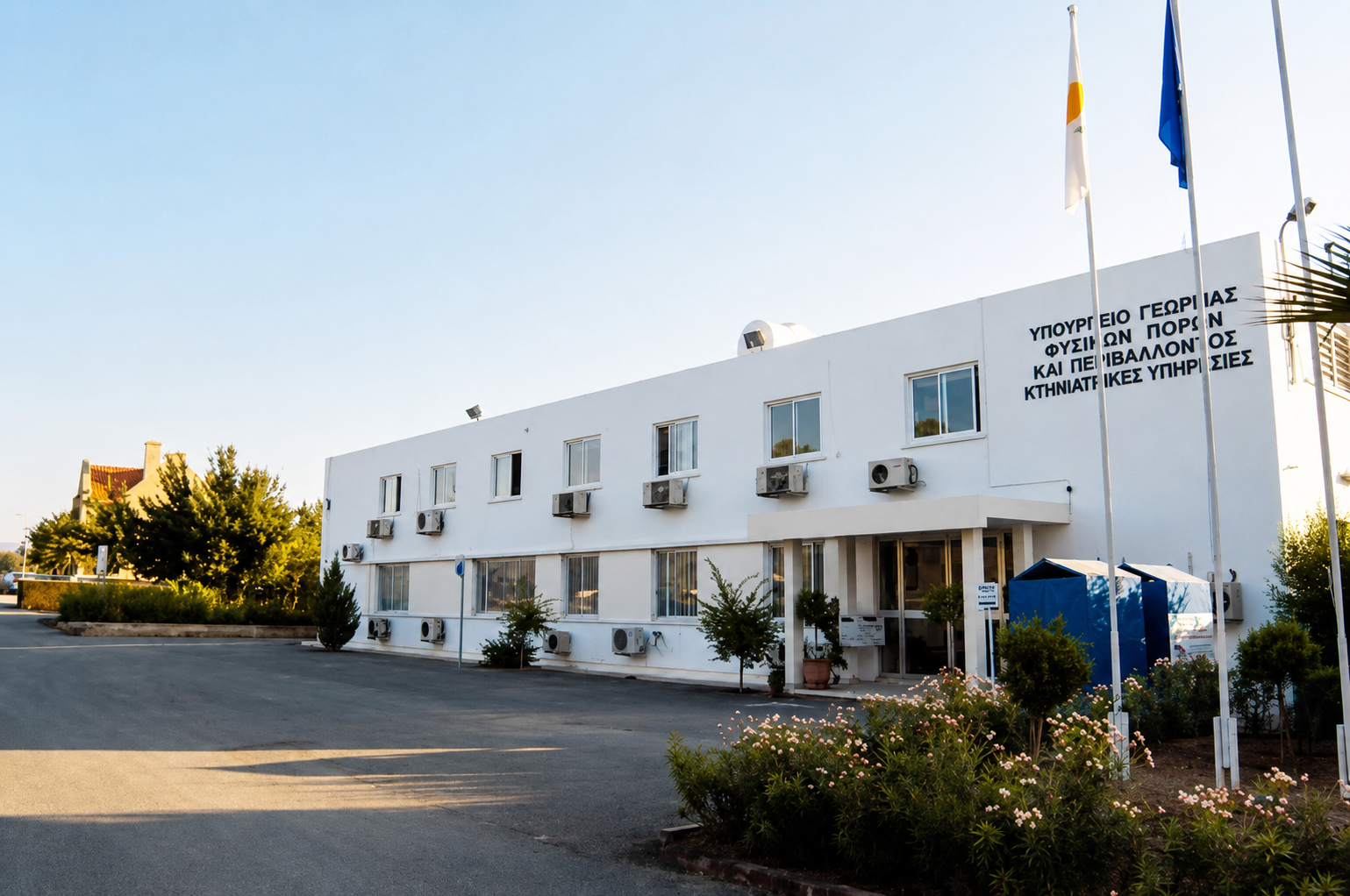 &Kappa;&tau;&eta;&nu;&omicron;&tau;&rho;ό&phi;&omicron;&iota; &alpha;&pi;έ&kappa;&lambda;&epsilon;&iota;&sigma;&alpha;&nu; &tau;&eta;&nu; &epsilon;ί&sigma;&omicron;&delta;&omicron; &tau;&omega;&nu; &Kappa;&tau;&eta;&nu;&iota;&alpha;&tau;&rho;&iota;&kappa;ώ&nu; &mu;&epsilon; &phi;&omicron;&rho;&tau;&eta;&gamma;ά