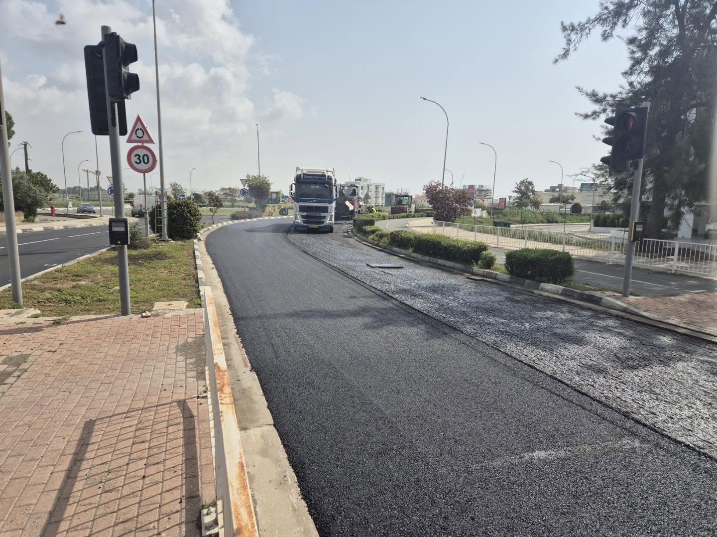 &Pi;ά&nu;&omega; &alpha;&pi;ό &euro;2,3 &epsilon;&kappa;&alpha;&tau;. &gamma;&iota;&alpha; &tau;&omicron; &omicron;&delta;&iota;&kappa;ό &delta;ί&kappa;&tau;&upsilon;&omicron; &tau;&eta;&sigmaf; &Lambda;ά&rho;&nu;&alpha;&kappa;&alpha;&sigmaf; &tau;&omicron; 2026
