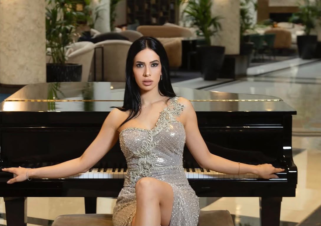 &Mu;&alpha;&rho;ί&alpha; &Kappa;&omicron;&rho;&tau;&zeta;&iota;ά: &Eta; &alpha;&pi;ά&nu;&tau;&eta;&sigma;ή &tau;&eta;&sigmaf; &gamma;&iota;&alpha; &tau;&omicron; &epsilon;&nu;&delta;&epsilon;&chi;ό&mu;&epsilon;&nu;&omicron; &epsilon;&pi;&iota;&sigma;&tau;&rho;&omicron;&phi;ή&sigmaf; &sigma;&tau;&eta;&nu; &tau;&eta;&lambda;&epsilon;ό&rho;&alpha;&sigma;&eta;
