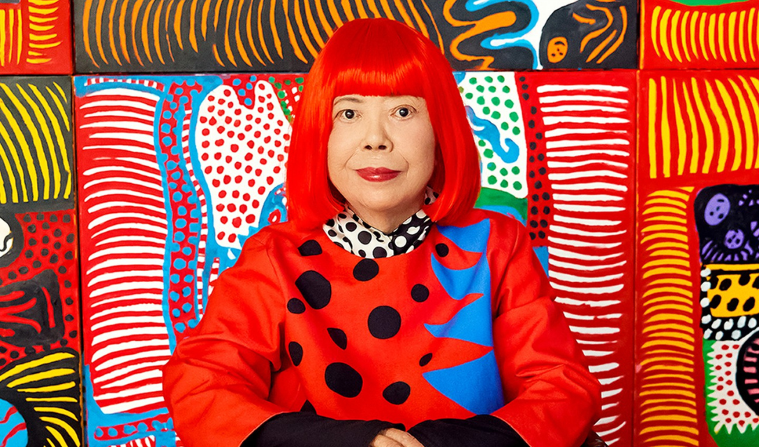 Έ&phi;&upsilon;&gamma;&epsilon; &alpha;&pi;ό &tau;&eta; &zeta;&omega;ή &eta; Yayoi Kusama: &Eta; &kappa;&alpha;&lambda;&lambda;&iota;&tau;έ&chi;&nu;&iota;&sigmaf; &pi;&omicron;&upsilon; έ&kappa;&alpha;&nu;&epsilon; &tau;&alpha; polka dots &pi;&alpha;&gamma;&kappa;ό&sigma;&mu;&iota;&omicron; &sigma;ύ&mu;&beta;&omicron;&lambda;&omicron;