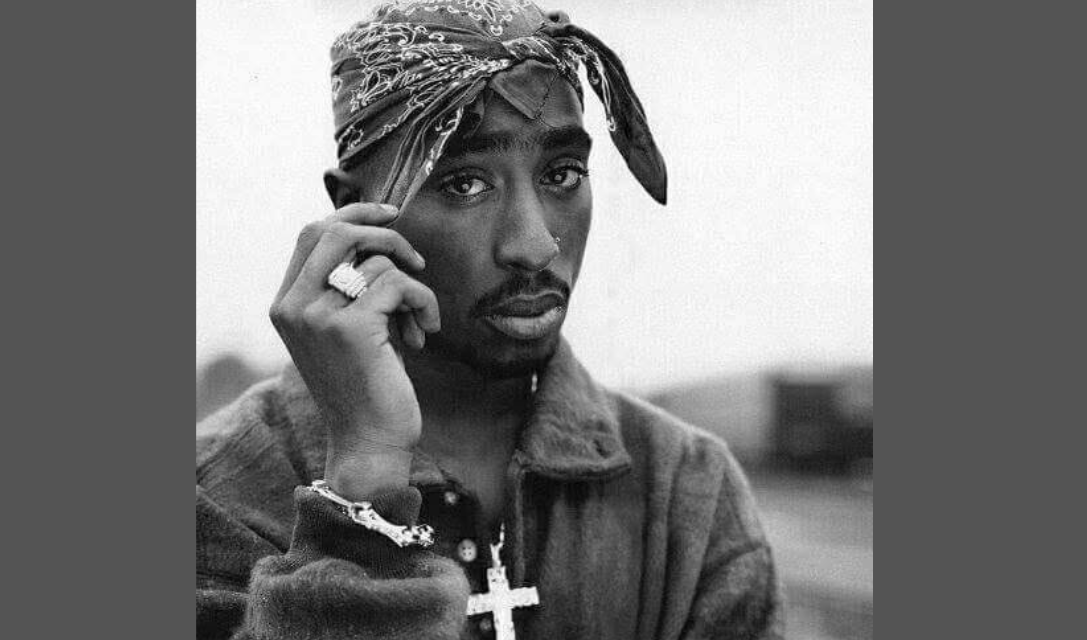 &Delta;ί&kappa;&eta; Tupac: &Omicron; Diddy &mu;&pi;&alpha;ί&nu;&epsilon;&iota; &xi;&alpha;&nu;ά &sigma;&tau;&omicron; &kappa;ά&delta;&rho;&omicron; &ndash; &Tau;&iota; &alpha;&pi;&omicron;&kappa;&alpha;&lambda;ύ&phi;&theta;&eta;&kappa;&epsilon; &gamma;&iota;&alpha; &tau;&omicron; &sigma;&upsilon;&mu;&beta;ό&lambda;&alpha;&iota;&omicron; &tau;&omicron;&upsilon; $1 &epsilon;&kappa;&alpha;&tau;.