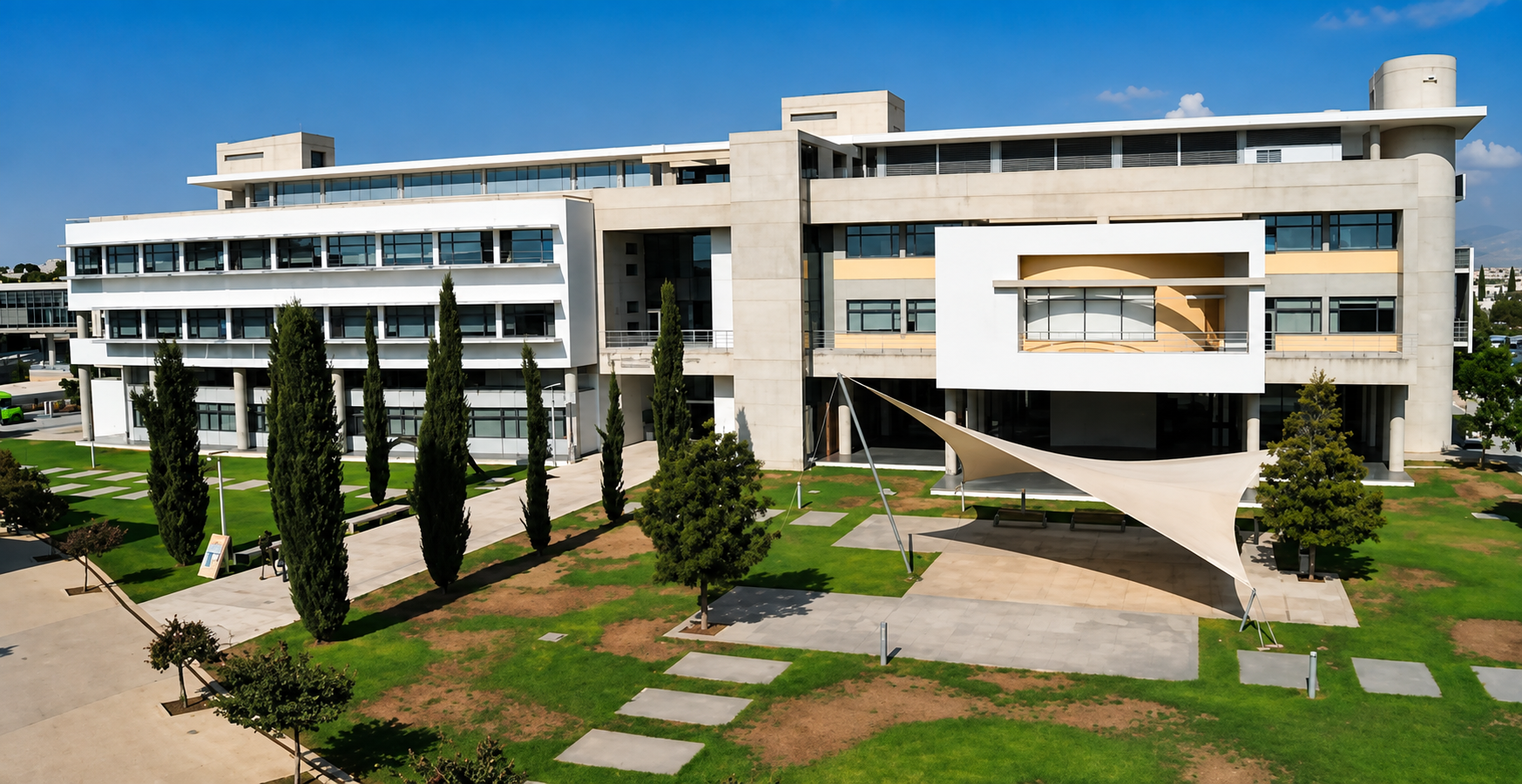 &Mu;ό&lambda;&iota;&sigmaf; 100 &delta;&omega;&mu;ά&tau;&iota;&alpha; &gamma;&iota;&alpha; &tau;&omicron;&upsilon;&sigmaf; &nu;&epsilon;&omicron;&epsilon;&iota;&sigma;&epsilon;&rho;&chi;ό&mu;&epsilon;&nu;&omicron;&upsilon;&sigmaf; &sigma;&tau;&omicron; &Pi;&alpha;&nu;&epsilon;&pi;&iota;&sigma;&tau;ή&mu;&iota;&omicron; &Kappa;ύ&pi;&rho;&omicron;&upsilon;