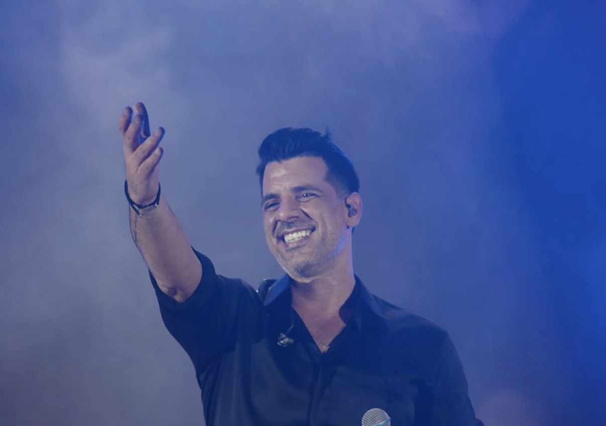 &Theta;&omicron;&delta;&omega;&rho;ή&sigmaf; &Phi;έ&rho;&rho;&eta;&sigmaf;: &Sigma;&tau;&alpha;&mu;ά&tau;&eta;&sigma;&epsilon; &tau;&eta; &sigma;&upsilon;&nu;&alpha;&upsilon;&lambda;ί&alpha; &gamma;&iota;&alpha; &nu;&alpha; &phi;&alpha;ΐ&hellip; &mu;&pi;έ&rho;&kappa;&epsilon;&rho; &kappa;&alpha;&iota; έ&gamma;&iota;&nu;&epsilon; viral (&Beta;ί&nu;&tau;&epsilon;&omicron;)