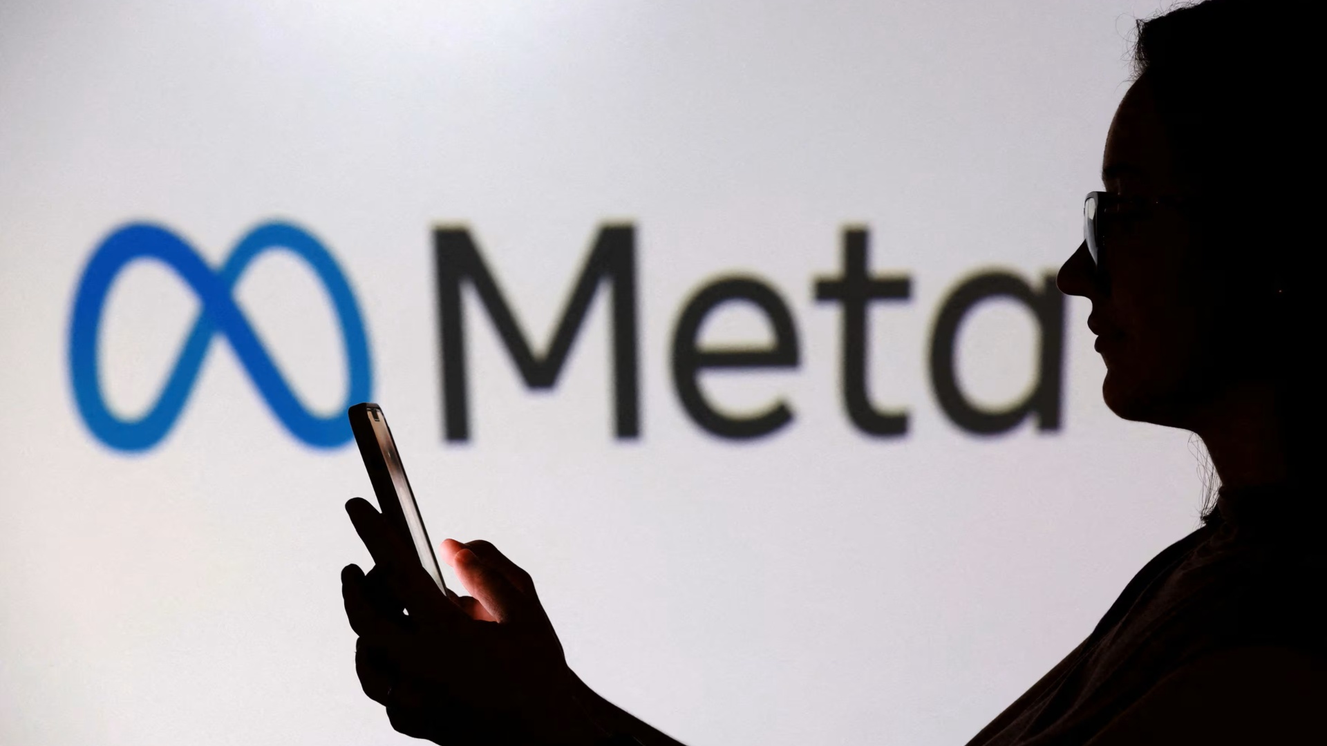 &Sigma;&tau;&omicron; &laquo;&sigma;&kappa;&alpha;&mu;&nu;ί&raquo; &eta; Meta &gamma;&iota;&alpha; &tau;&omicron;&nu; &epsilon;&theta;&iota;&sigma;&mu;ό &tau;&omega;&nu; &alpha;&nu;&eta;&lambda;ί&kappa;&omega;&nu; - &Alpha;&nu;&tau;&iota;&mu;έ&tau;&omega;&pi;&eta; &mu;&epsilon; &alpha;&pi;&omicron;&zeta;&eta;&mu;&iota;ώ&sigma;&epsilon;&iota;&sigmaf; 193 &delta;&iota;&sigma;. &delta;&omicron;&lambda;&alpha;&rho;ί&omega;&nu;