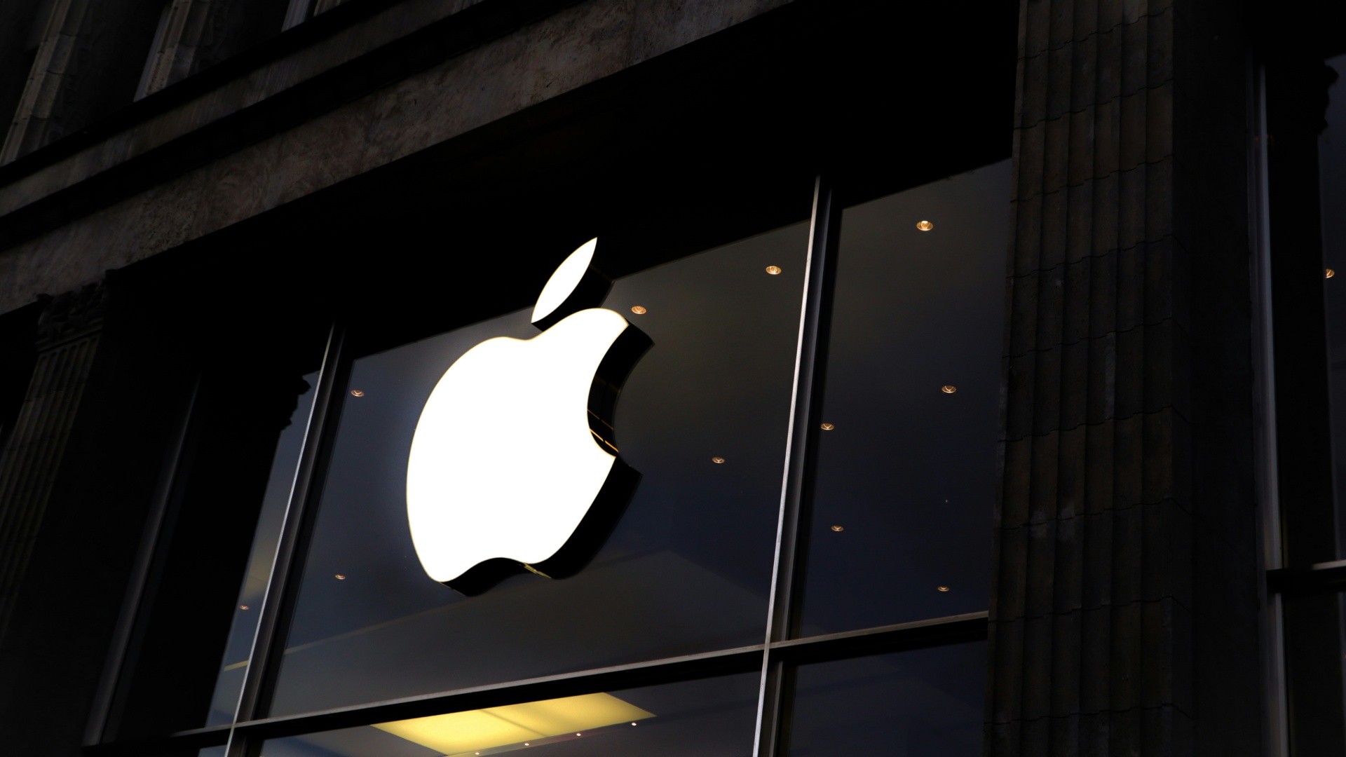 Apple: &Omicron;&iota; &alpha;&nu;&tau;&iota;&mu;&omicron;&nu;&omicron;&pi;&omega;&lambda;&iota;&alpha;&kappa;έ&sigmaf; &epsilon;&pi;&iota;&theta;έ&sigma;&epsilon;&iota;&sigmaf; &alpha;&rho;&chi;ί&zeta;&omicron;&upsilon;&nu; &nu;&alpha; &epsilon;&pi;&eta;&rho;&epsilon;ά&zeta;&omicron;&upsilon;&nu; &tau;&omicron;&nu; &kappa;&lambda;ά&delta;&omicron; &upsilon;&pi;&eta;&rho;&epsilon;&sigma;&iota;ώ&nu; &tau;&eta;&sigmaf;