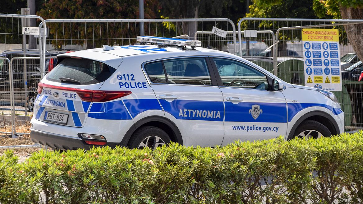 &laquo;&Sigma;&upsilon;&mu;&beta;ό&lambda;&alpha;&iota;&omicron; &theta;&alpha;&nu;ά&tau;&omicron;&upsilon;&raquo; &sigma;&tau;&eta;&nu; &Kappa;ύ&pi;&rho;&omicron;: &Pi;&rho;ό&lambda;&alpha;&beta;&alpha;&nu; &tau;&eta; &delta;&omicron;&lambda;&omicron;&phi;&omicron;&nu;ί&alpha;
