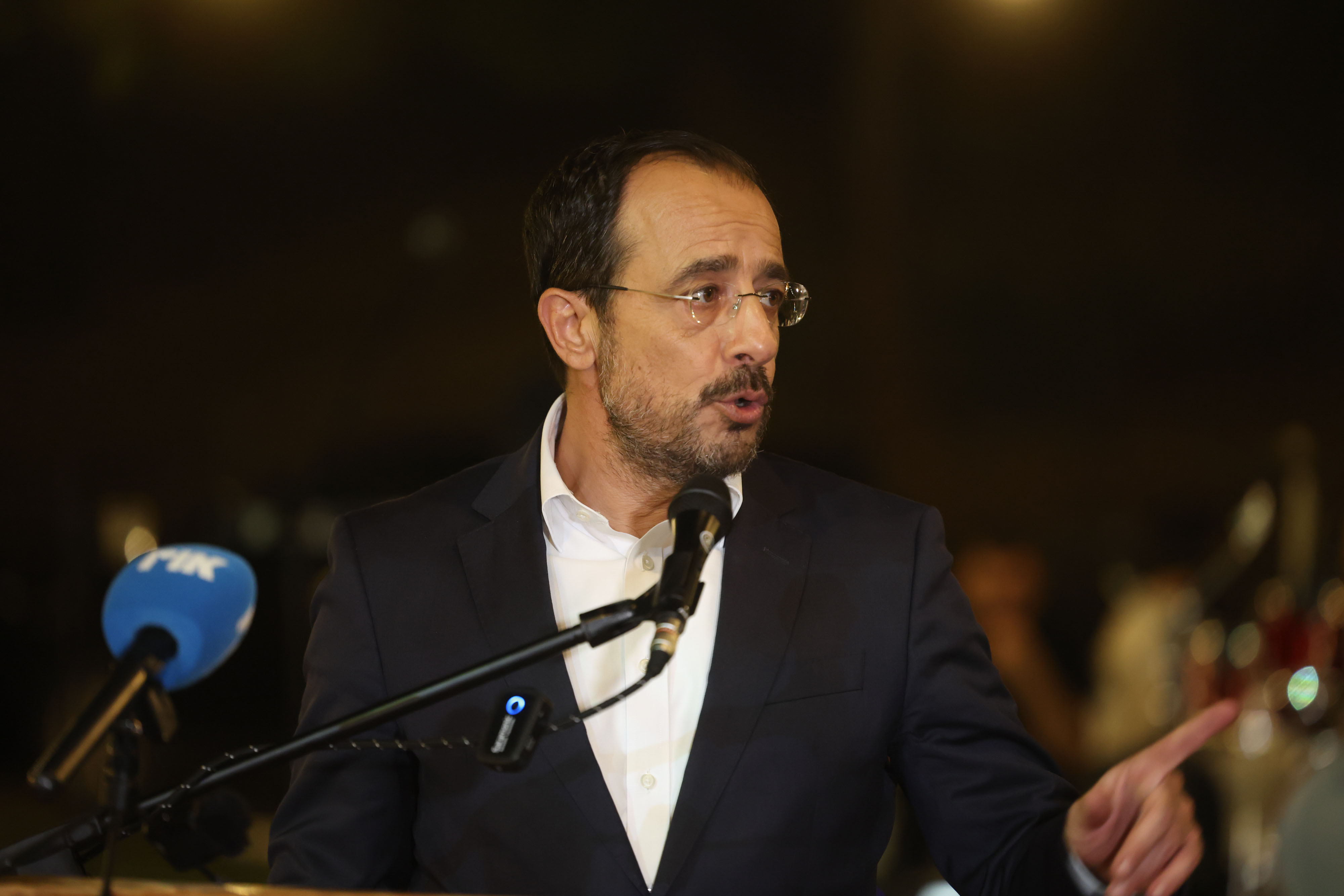 &Kappa;&upsilon;&pi;&rho;&iota;&alpha;&kappa;ό: &Sigma;&upsilon;&nu;&tau;&alpha;&gamma;&mu;&alpha;&tau;&omicron;&lambda;ό&gamma;&omicron;&sigmaf; &tau;&omicron;&upsilon; &Omicron;&Eta;&Epsilon; &theta;&alpha; &alpha;&sigma;&chi;&omicron;&lambda;&eta;&theta;&epsilon;ί &mu;&epsilon; &tau;&iota;&sigmaf; &sigma;&upsilon;&gamma;&kappa;&lambda;ί&sigma;&epsilon;&iota;&sigmaf; - Ά&rho;&chi;&iota;&sigma;&epsilon; &tau;&eta;&nu; &Pi;&alpha;&rho;&alpha;&sigma;&kappa;&epsilon;&upsilon;ή &eta; &pi;&rho;&omicron;&epsilon;&rho;&gamma;&alpha;&sigma;ί&alpha;