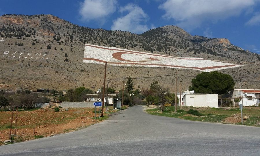 &Epsilon;&kappa;&delta;ί&delta;&epsilon;&tau;&alpha;&iota; &sigma;&tau;&eta;&nu; &Kappa;ύ&pi;&rho;&omicron; &eta; 53&chi;&rho;&omicron;&nu;&eta; &Lambda;&iota;&theta;&omicron;&upsilon;&alpha;&nu;ή &gamma;&iota;&alpha; &tau;&omicron;&nu; &sigma;&phi;&epsilon;&tau;&epsilon;&rho;&iota;&sigma;&mu;ό &epsilon;/&kappa; &pi;&epsilon;&rho;&iota;&omicron;&upsilon;&sigma;&iota;ώ&nu; &sigma;&tau;&alpha; &kappa;&alpha;&tau;&epsilon;&chi;ό&mu;&epsilon;&nu;&alpha;