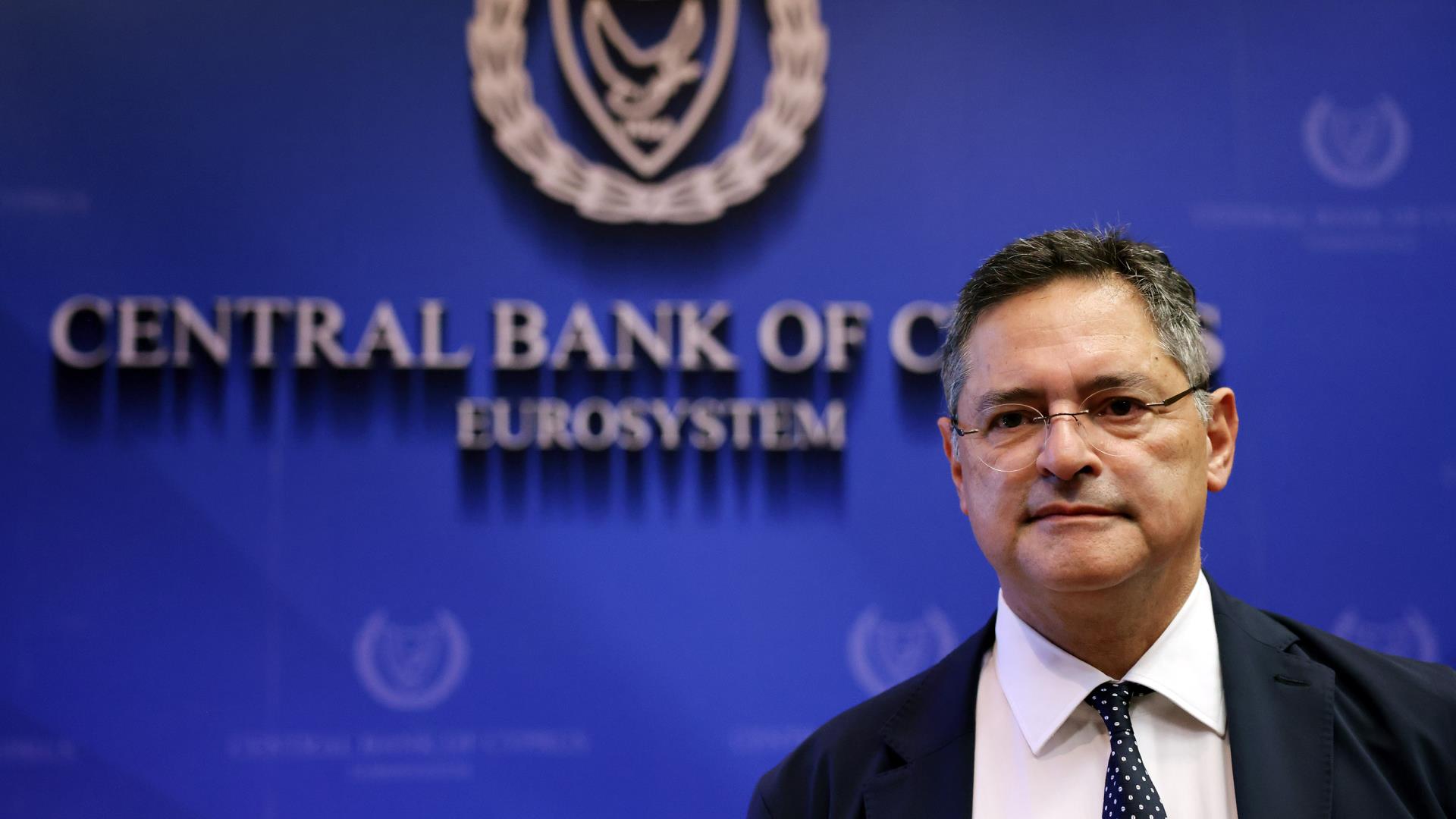&Sigma;&tau;&omega;&iota;&kappa;ή &pi;&upsilon;&xi;ί&delta;&alpha; &sigma;&tau;&iota;&sigmaf; &phi;&omicron;&upsilon;&rho;&tau;&omicron;ύ&nu;&epsilon;&sigmaf; &tau;&eta;&sigmaf; &alpha;&gamma;&omicron;&rho;ά&sigmaf;: &Pi;ώ&sigmaf; &omicron; &Zeta;ή&nu;&omega;&nu; &mu;&alpha;&sigmaf; &delta;&iota;&delta;ά&sigma;&kappa;&epsilon;&iota; &chi;&rho;&eta;&mu;&alpha;&tau;&omicron;&omicron;&iota;&kappa;&omicron;&nu;&omicron;&mu;&iota;&kappa;ή &pi;&alpha;&iota;&delta;&epsilon;ί&alpha;
