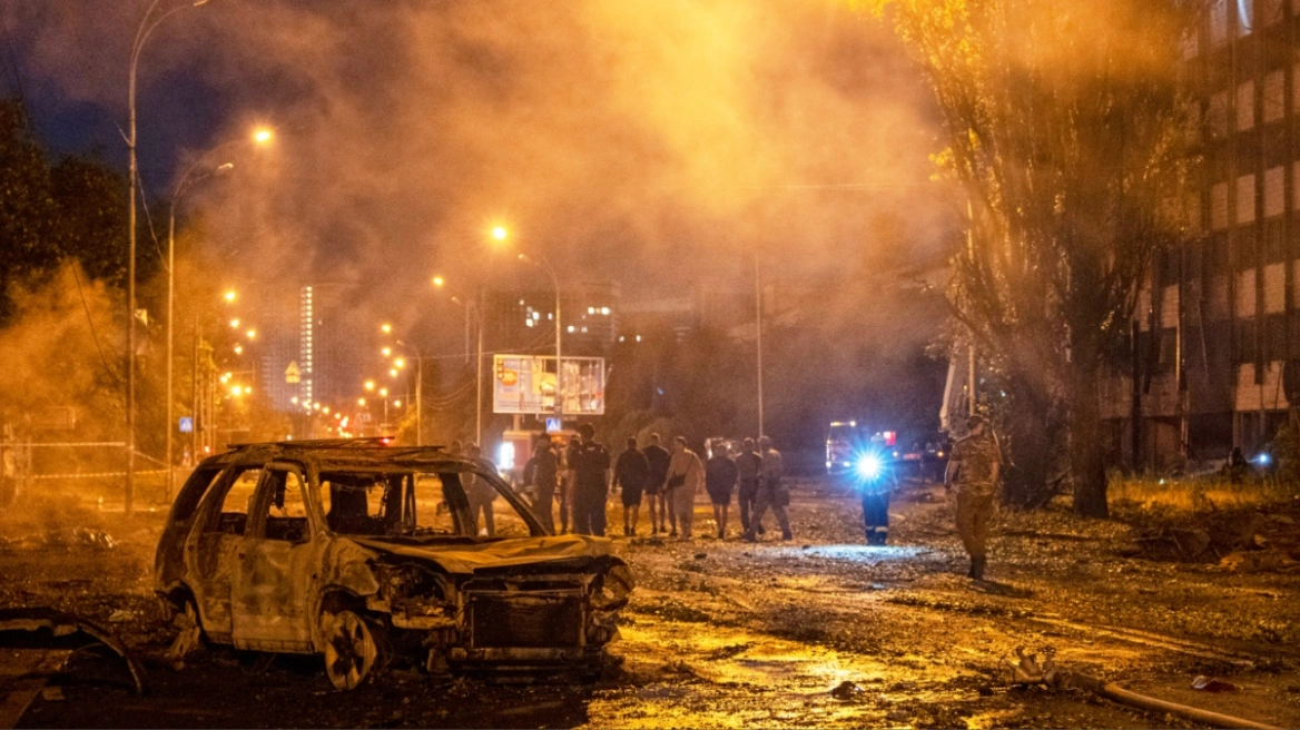 &Mu;&alpha;&zeta;&iota;&kappa;ή &rho;&omega;&sigma;&iota;&kappa;ή &pi;&upsilon;&rho;&alpha;&upsilon;&lambda;&iota;&kappa;ή &epsilon;&pi;ί&theta;&epsilon;&sigma;&eta; &sigma;&tau;&omicron; &Kappa;ί&epsilon;&beta;&omicron; &ndash; &Pi;έ&nu;&tau;&epsilon; &nu;&epsilon;&kappa;&rho;&omicron;ί &kappa;&alpha;&iota; 23 &tau;&rho;&alpha;&upsilon;&mu;&alpha;&tau;ί&epsilon;&sigmaf;