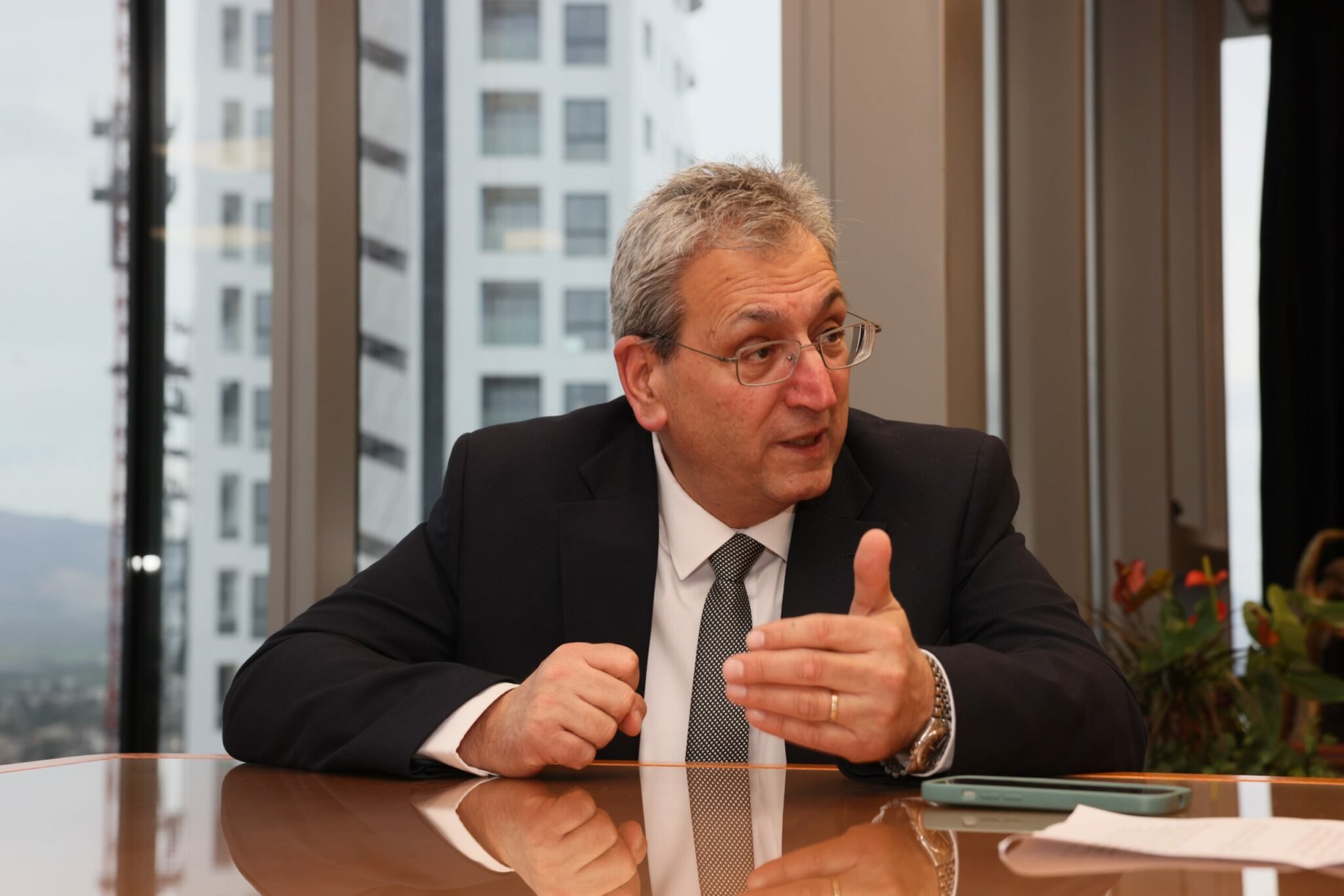 &Mu;&omicron;&upsilon;&sigma;&iota;&omicron;ύ&tau;&tau;&alpha;&sigmaf;: &Sigma;&tau;&eta; &delta;&iota;&epsilon;&tau;ί&alpha; &tau;&omicron; 60% &tau;&eta;&sigmaf; &alpha;ύ&xi;&eta;&sigma;&eta;&sigmaf; &tau;&omega;&nu; &sigma;&upsilon;&nu;&tau;ά&xi;&epsilon;&omega;&nu; &mu;&epsilon; &tau;&omicron; &epsilon;&pi;&iota;&kappa;&rho;&alpha;&tau;έ&sigma;&tau;&epsilon;&rho;&omicron; &sigma;&epsilon;&nu;ά&rho;&iota;&omicron;
