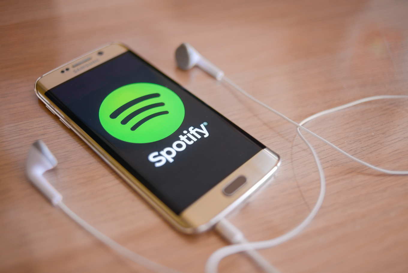 &Tau;&omicron; Spotify &theta;&alpha; &alpha;&rho;&chi;ί&sigma;&epsilon;&iota; &nu;&alpha; &laquo;&mu;&alpha;&rho;&kappa;ά&rho;&epsilon;&iota;&raquo; &tau;&alpha; &tau;&rho;&alpha;&gamma;&omicron;ύ&delta;&iota;&alpha; &pi;&omicron;&upsilon; &epsilon;ί&nu;&alpha;&iota; &delta;&eta;&mu;&iota;&omicron;&upsilon;&rho;&gamma;ή&mu;&alpha;&tau;&alpha; &tau;&epsilon;&chi;&nu;&eta;&tau;ή&sigmaf; &nu;&omicron;&eta;&mu;&omicron;&sigma;ύ&nu;&eta;&sigmaf;