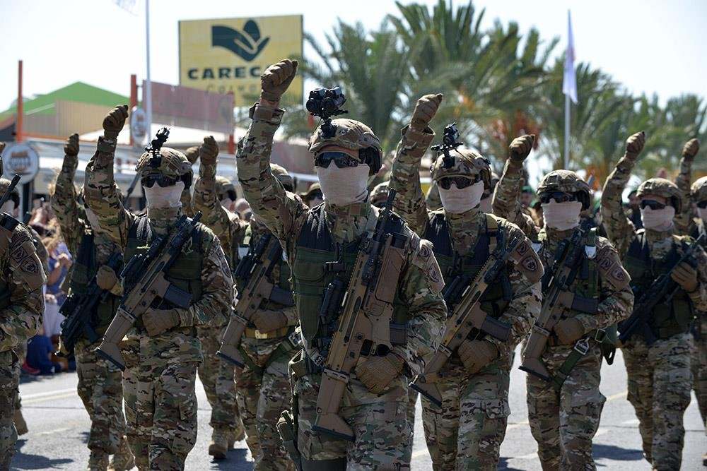 &Epsilon;&lambda;&lambda;ά&delta;&alpha; &kappa;&alpha;&iota; &Kappa;ύ&pi;&rho;&omicron;&sigmaf; &epsilon;&nu;&iota;&sigma;&chi;ύ&omicron;&upsilon;&nu; &tau;&eta; &sigma;&upsilon;&nu;&epsilon;&rho;&gamma;&alpha;&sigma;ί&alpha; &sigma;&tau;&eta;&nu; &alpha;&mu;&upsilon;&nu;&tau;&iota;&kappa;ή &beta;&iota;&omicron;&mu;&eta;&chi;&alpha;&nu;ί&alpha;