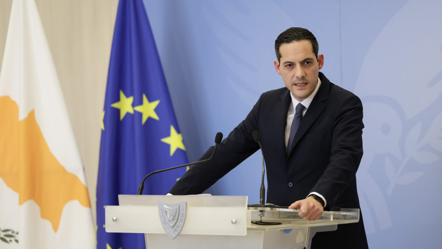 &Lambda;&epsilon;&tau;&upsilon;&mu;&pi;&iota;ώ&tau;&eta;&sigmaf;: &laquo;&Pi;&iota;&omicron; &kappa;&omicron;&nu;&tau;ά &alpha;&pi;ό &pi;&omicron;&tau;έ&raquo; &tau;&alpha; &epsilon;&mu;&pi;&lambda;&epsilon;&kappa;ό&mu;&epsilon;&nu;&alpha; &mu;έ&rho;&eta; &sigma;&tau;&eta;&nu; &upsilon;&lambda;&omicron;&pi;&omicron;ί&eta;&sigma;&eta; &tau;&eta;&sigmaf; &eta;&lambda;&epsilon;&kappa;&tau;&rho;&iota;&kappa;ή&sigmaf; &delta;&iota;&alpha;&sigma;ύ&nu;&delta;&epsilon;&sigma;&eta;&sigmaf;